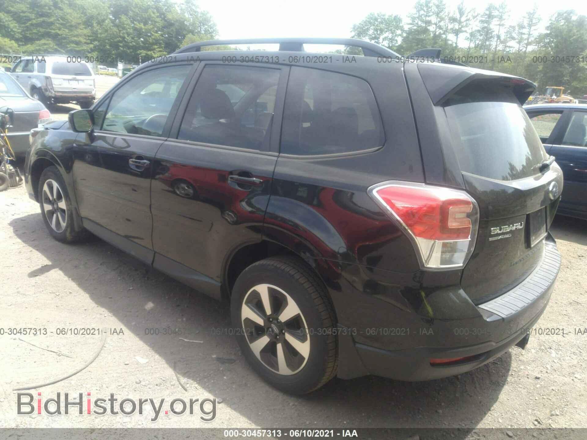 2018 SUBARU FORESTER - VIN: JF2SJAEC3JH593386 - Фото 3