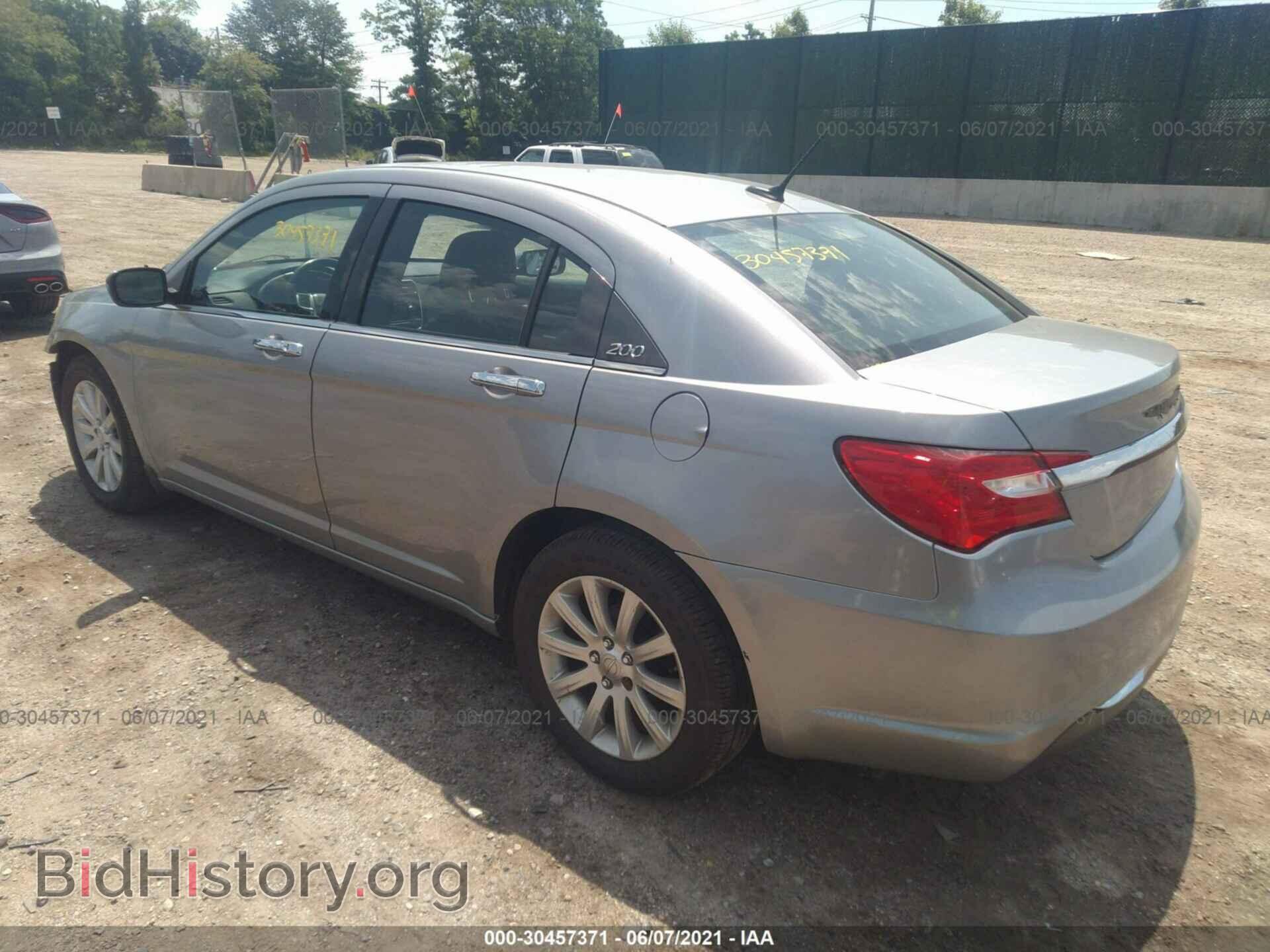 2013 CHRYSLER 200 - VIN: 1C3CCBCG7DN633469 - Фото 3