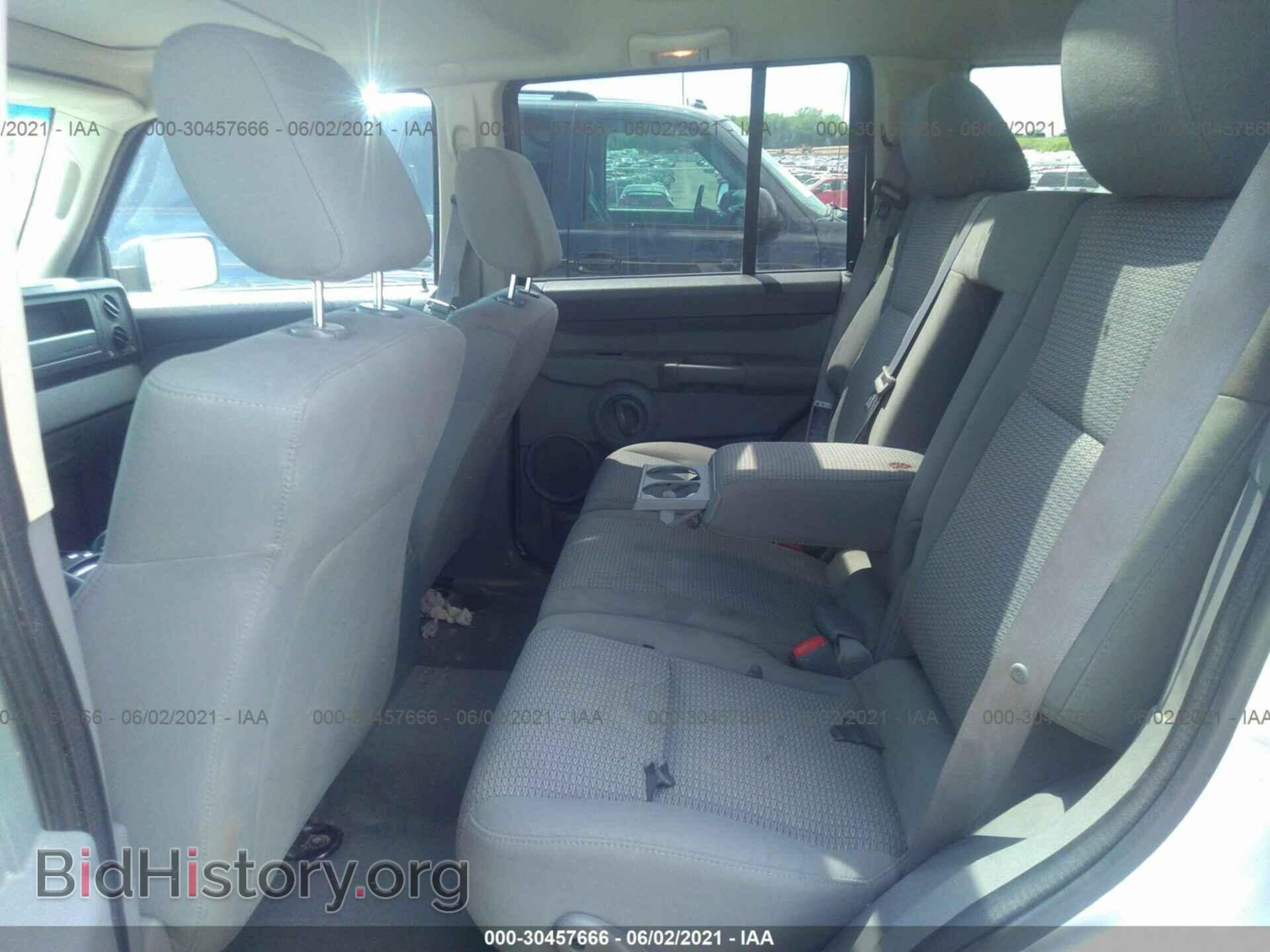2007 JEEP COMMANDER - VIN: 1J8HG48P77C702020 - Фото 8