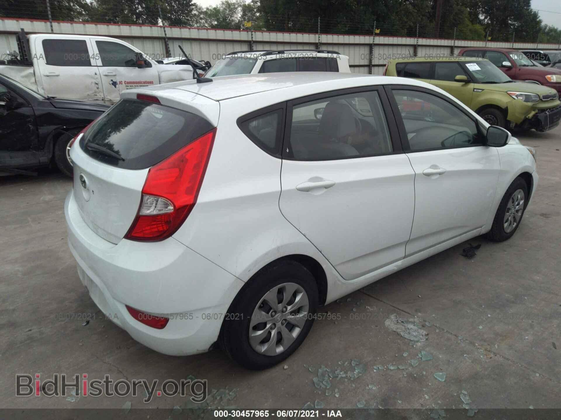 2016 HYUNDAI ACCENT - VIN: KMHCT5AE0GU268007 - Фото 4