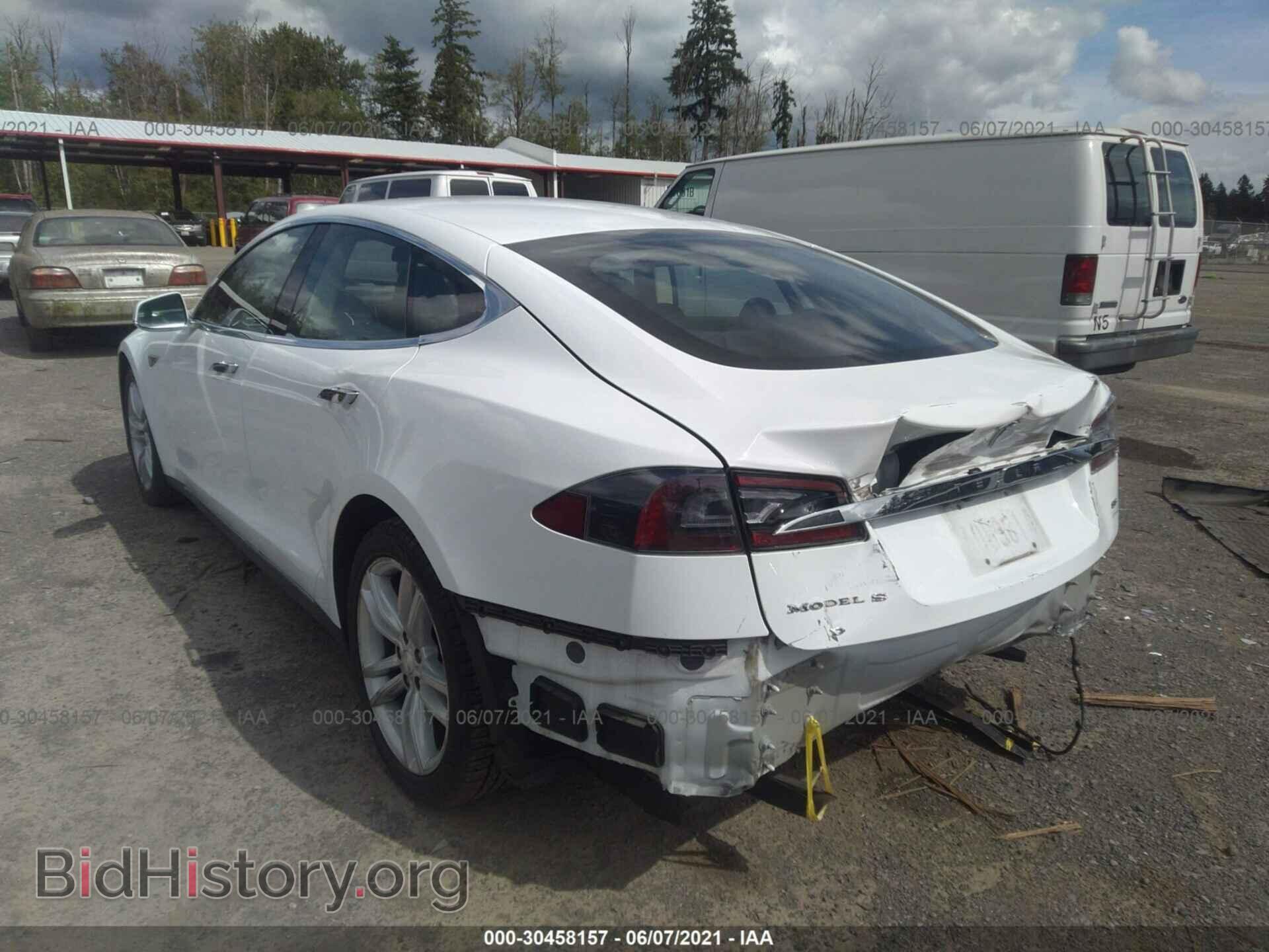 2014 TESLA MODEL S - VIN: 5YJSA1H19EFP35237 - Фото 3