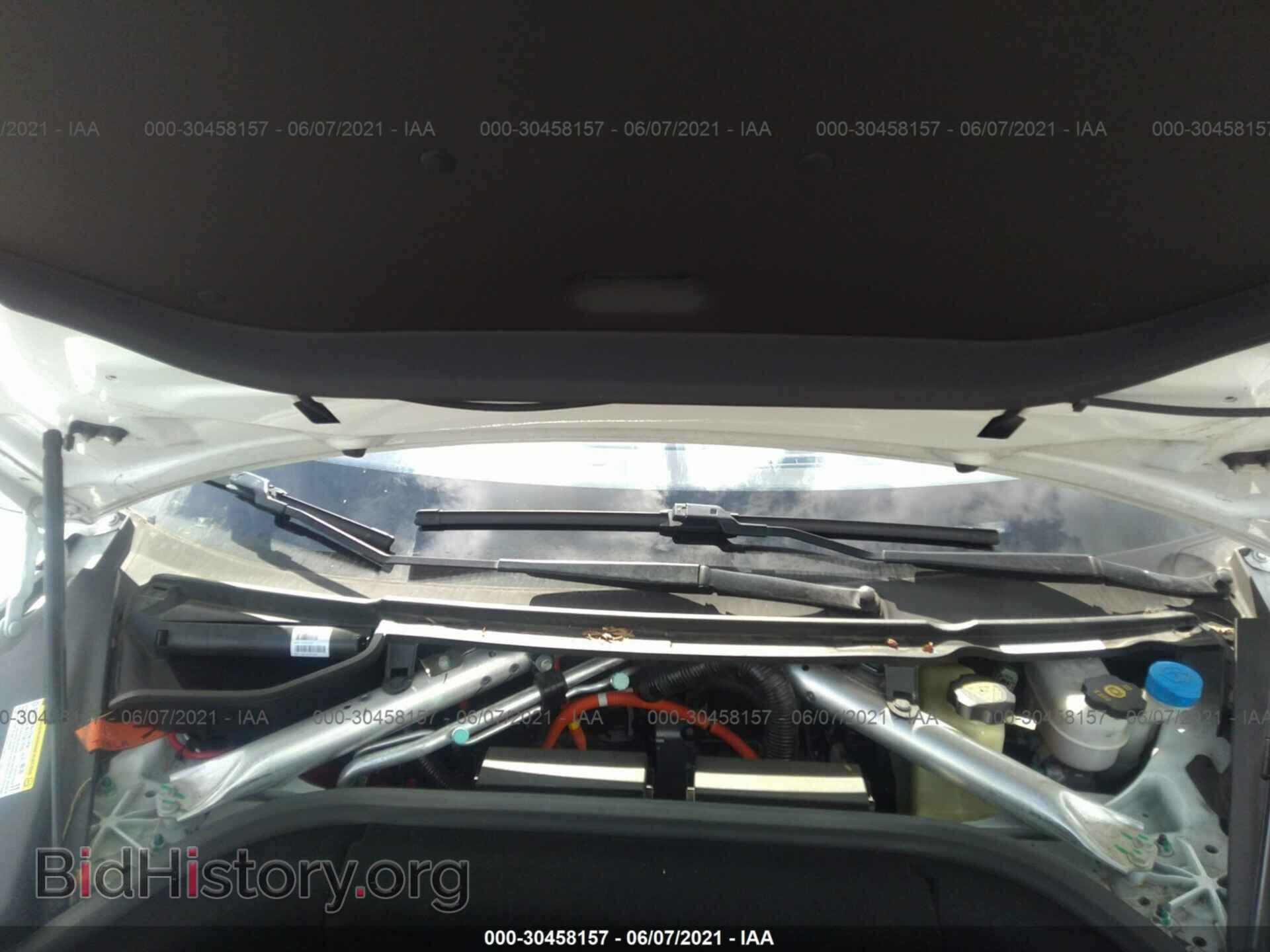 2014 TESLA MODEL S - VIN: 5YJSA1H19EFP35237 - Фото 10