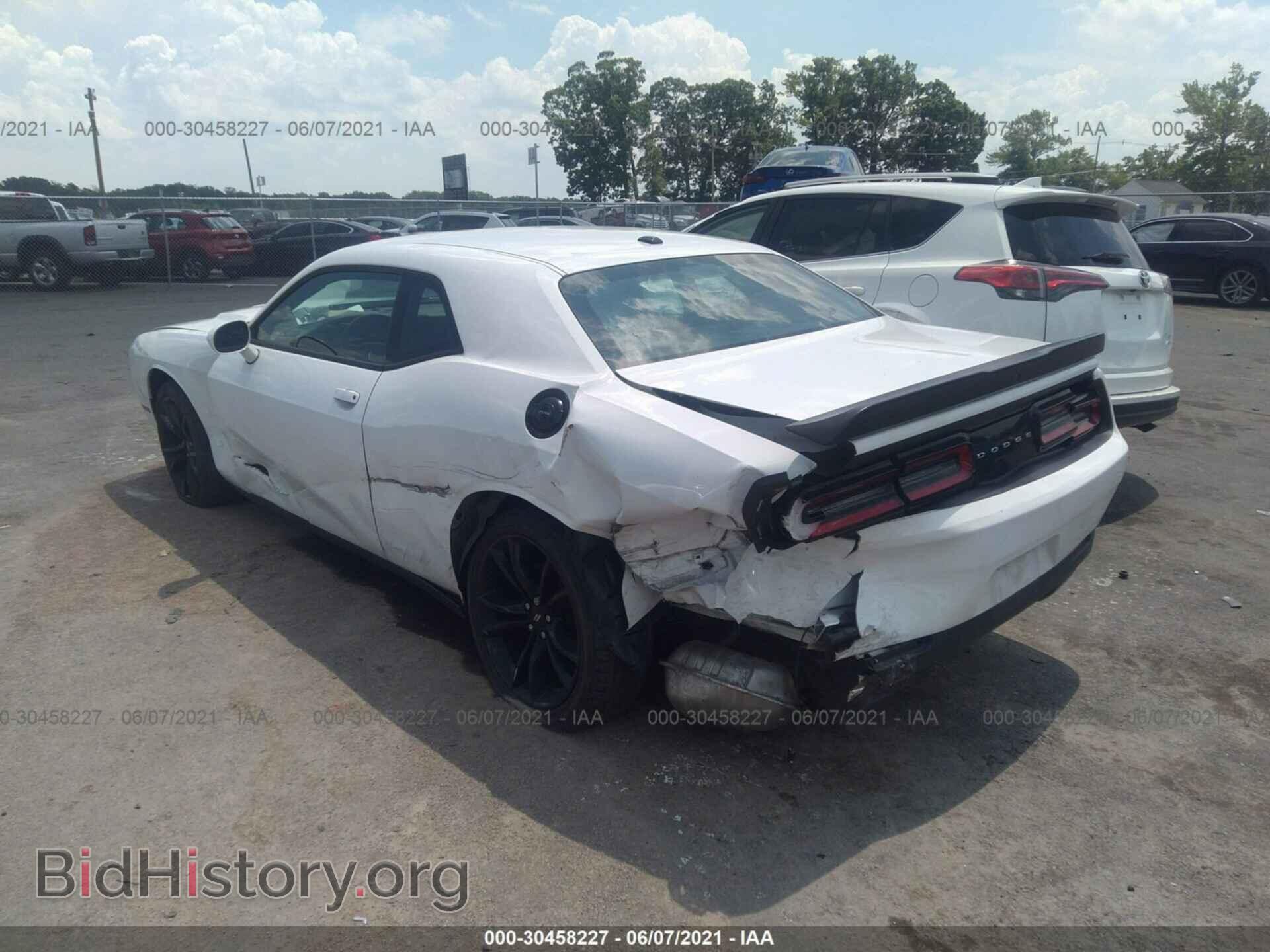2018 DODGE CHALLENGER - VIN: 2C3CDZAG8JH229285 - Photo 3