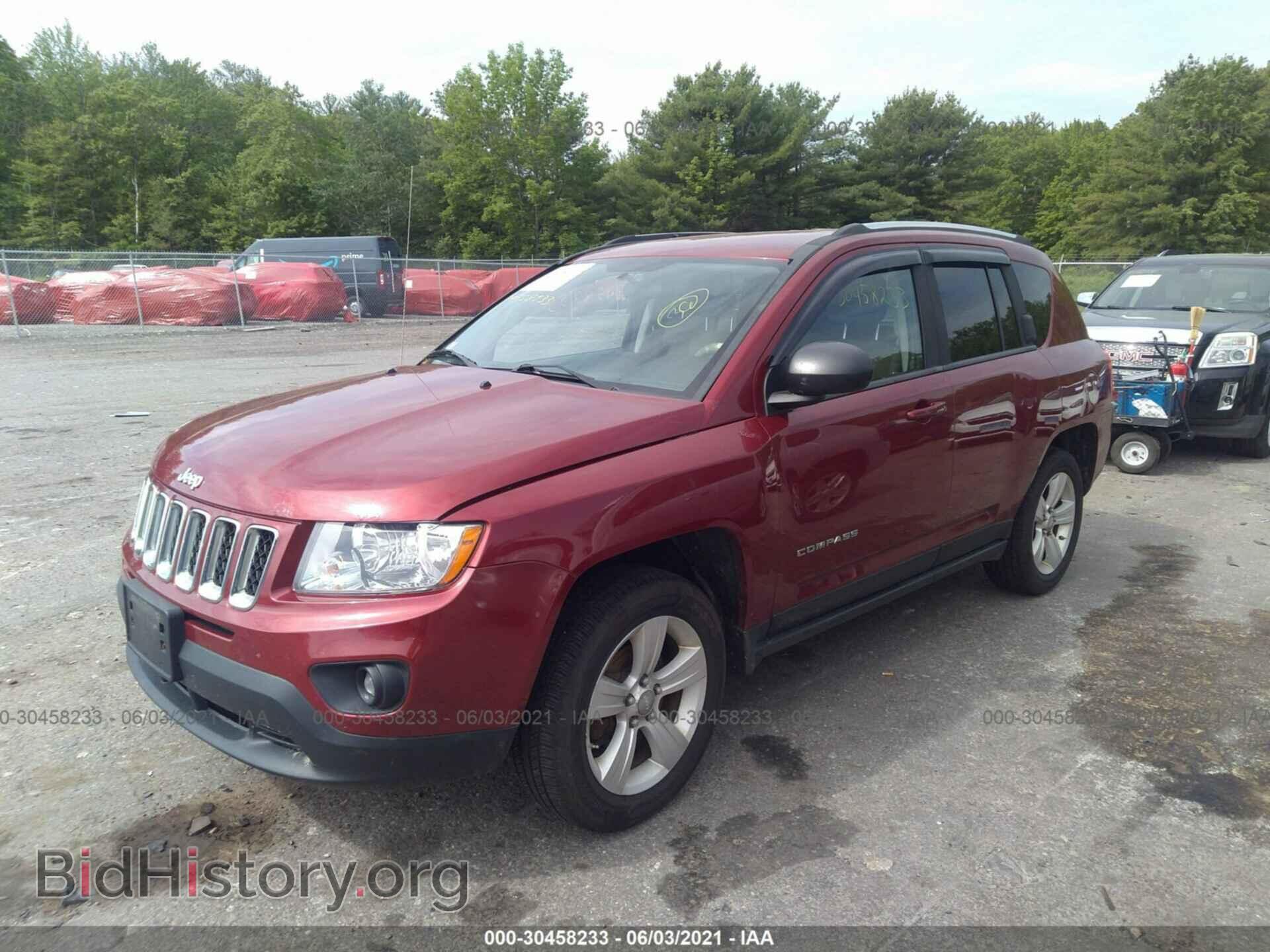 2012 JEEP COMPASS - VIN: 1C4NJDBB2CD563265 - Фото 2