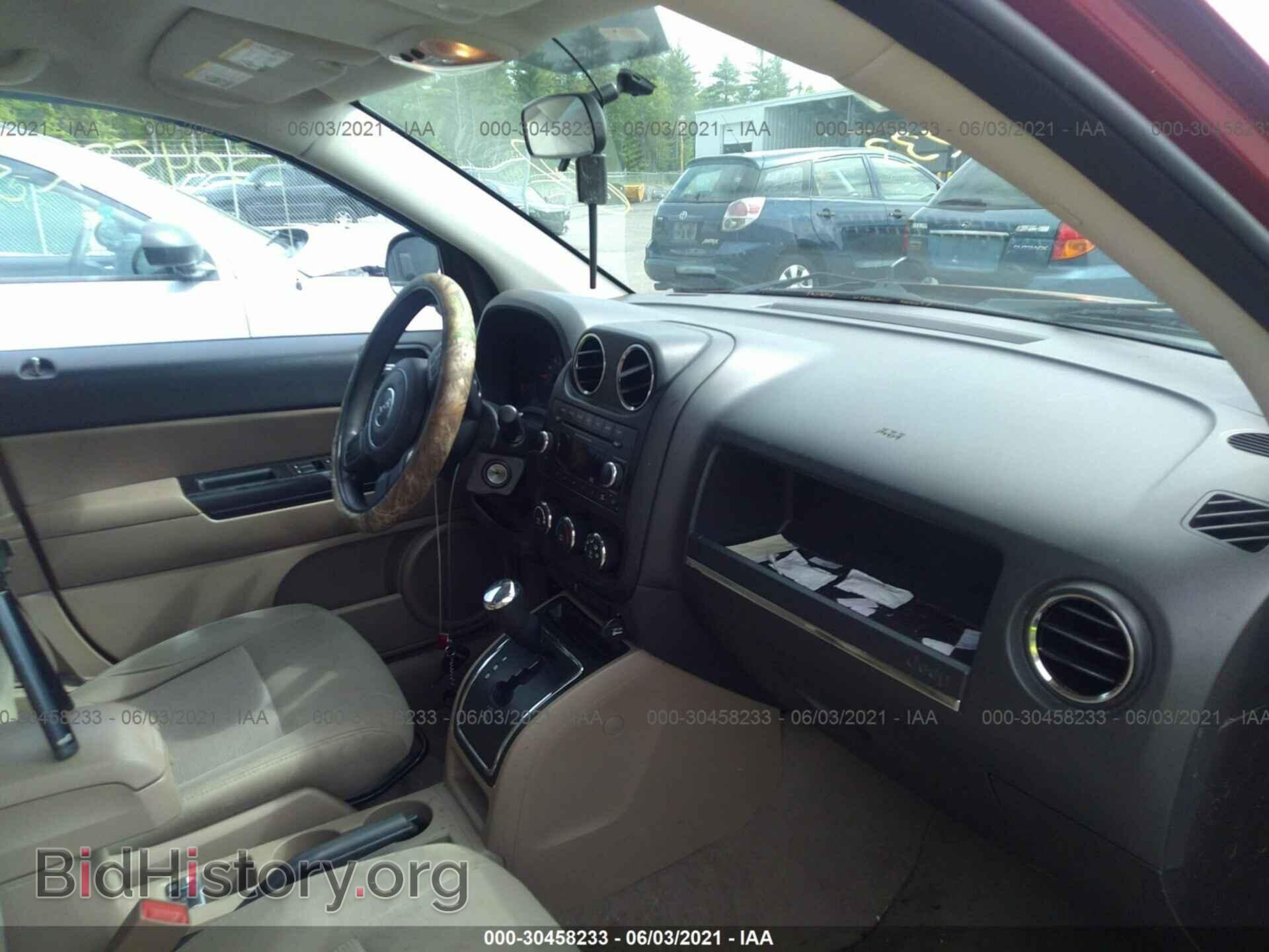 2012 JEEP COMPASS - VIN: 1C4NJDBB2CD563265 - Фото 5