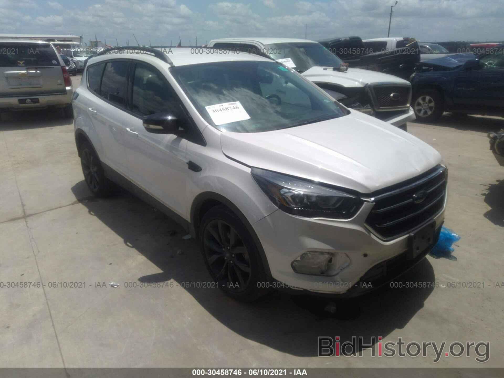 Photo 1FMCU0JD0HUC89870 - FORD ESCAPE 2017