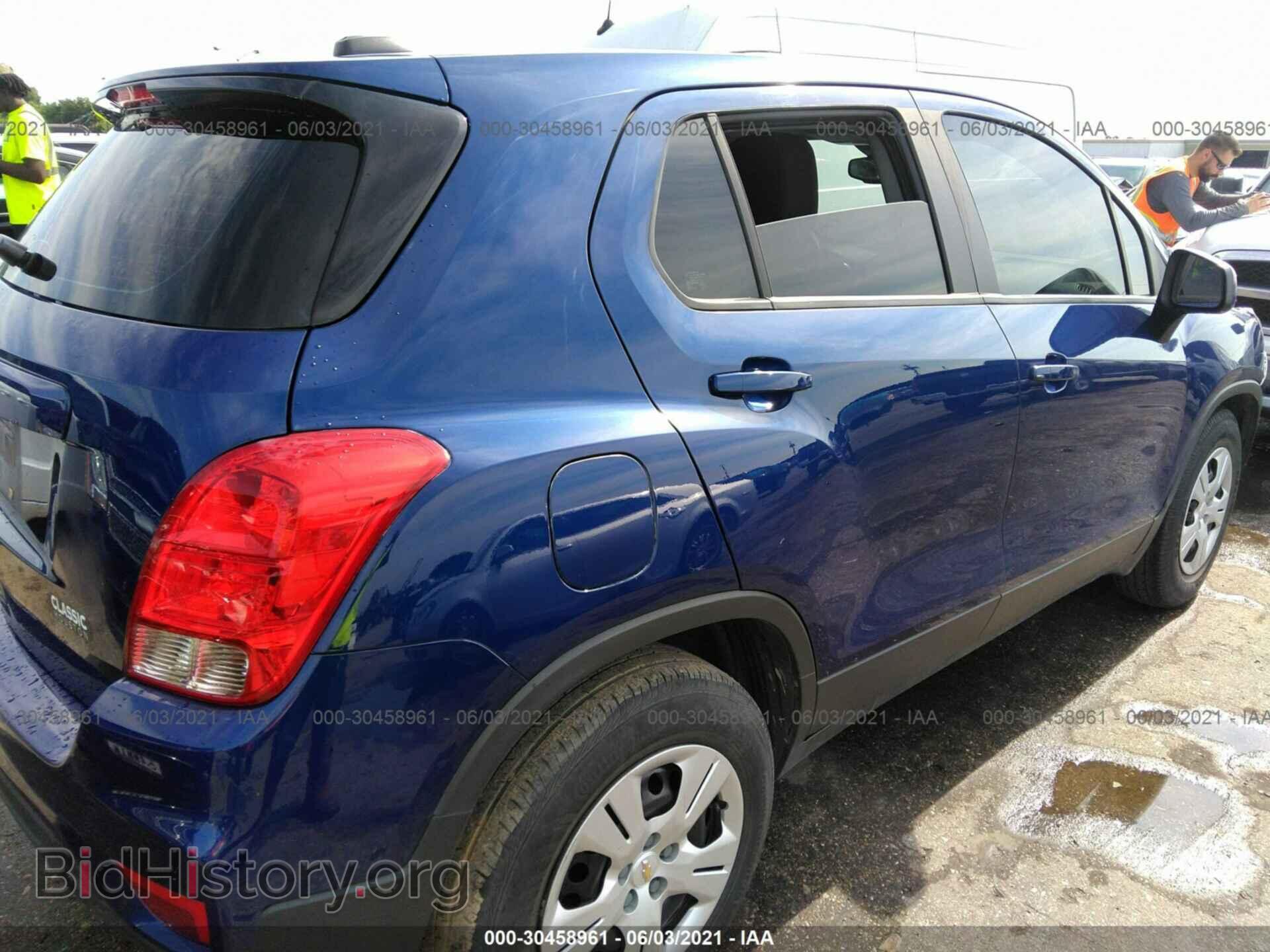 2017 CHEVROLET TRAX - VIN: 3GNCJKSB2HL148628 - Фото 4