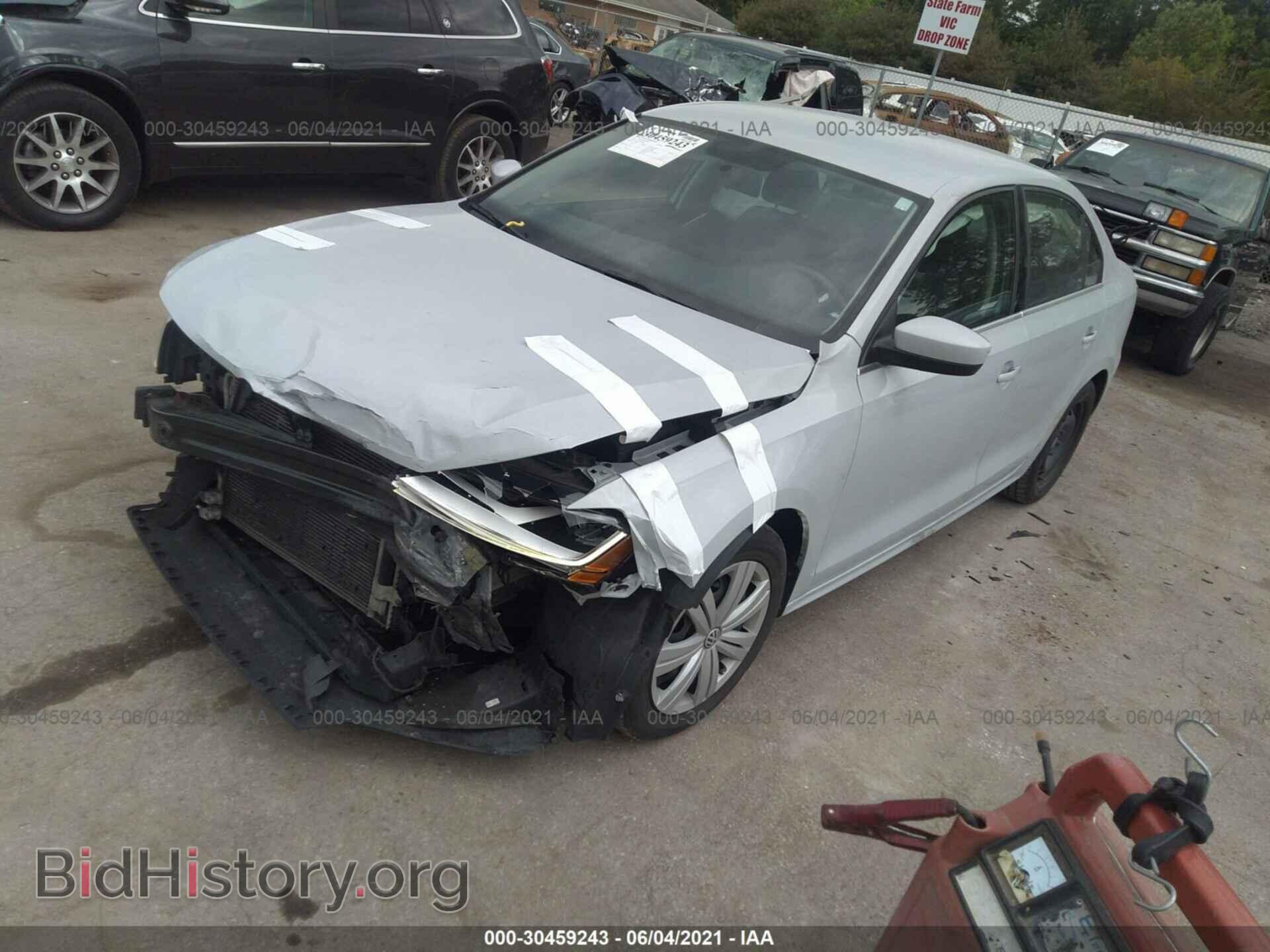2017 VOLKSWAGEN JETTA - VIN: 3VW2B7AJ7HM284591 - Фото 2