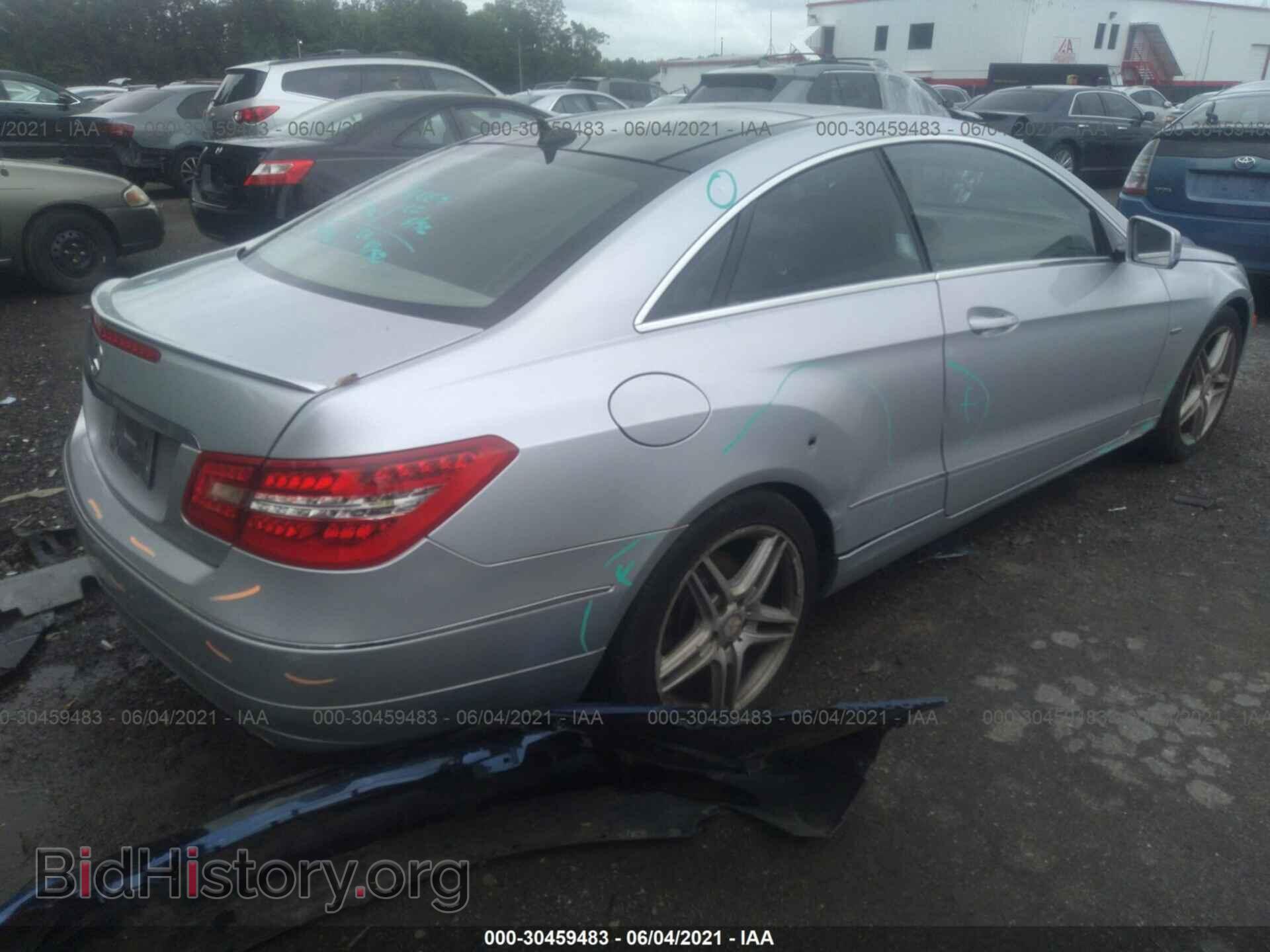 2012 MERCEDES-BENZ E-CLASS - VIN: WDDKJ5KB4CF146474 - Фото 4
