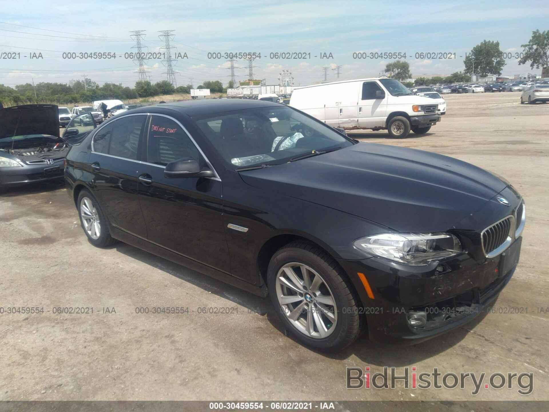 Photo WBA5A7C5XGG145192 - BMW 5 SERIES 2016