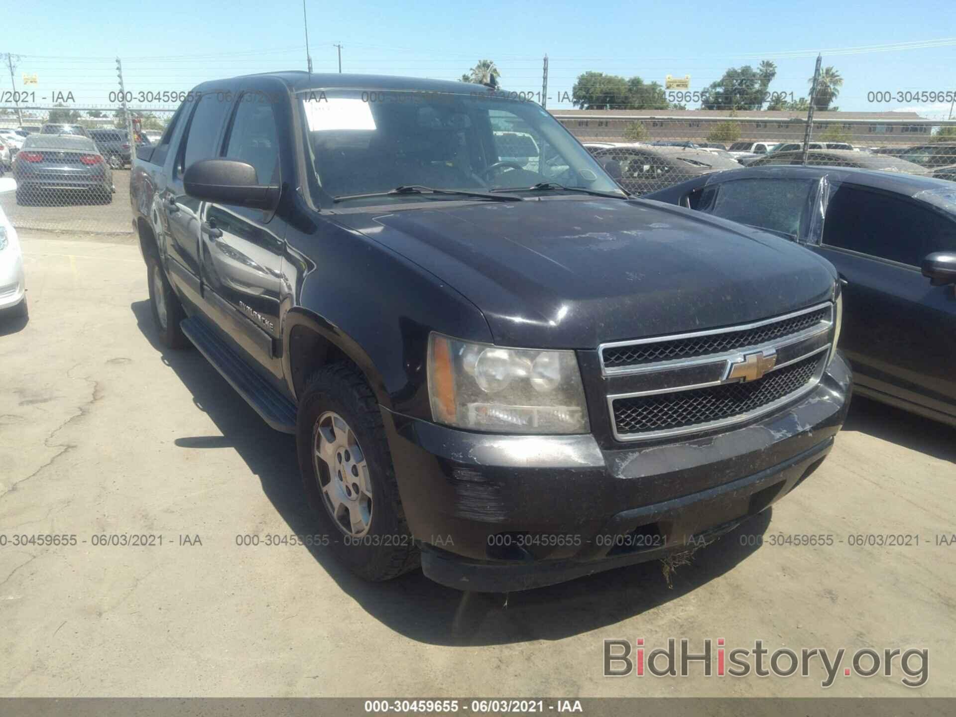 Photo 3GNVKEE07AG120890 - CHEVROLET AVALANCHE 2010