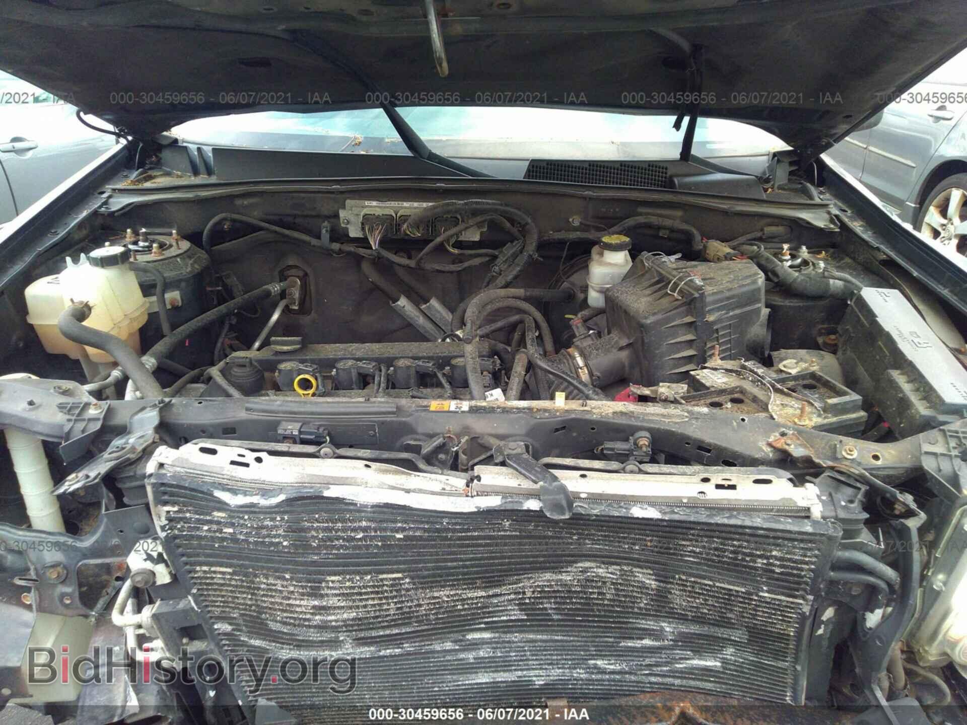 2011 FORD ESCAPE - VIN: 1FMCU0D76BKB08621 - Фото 10