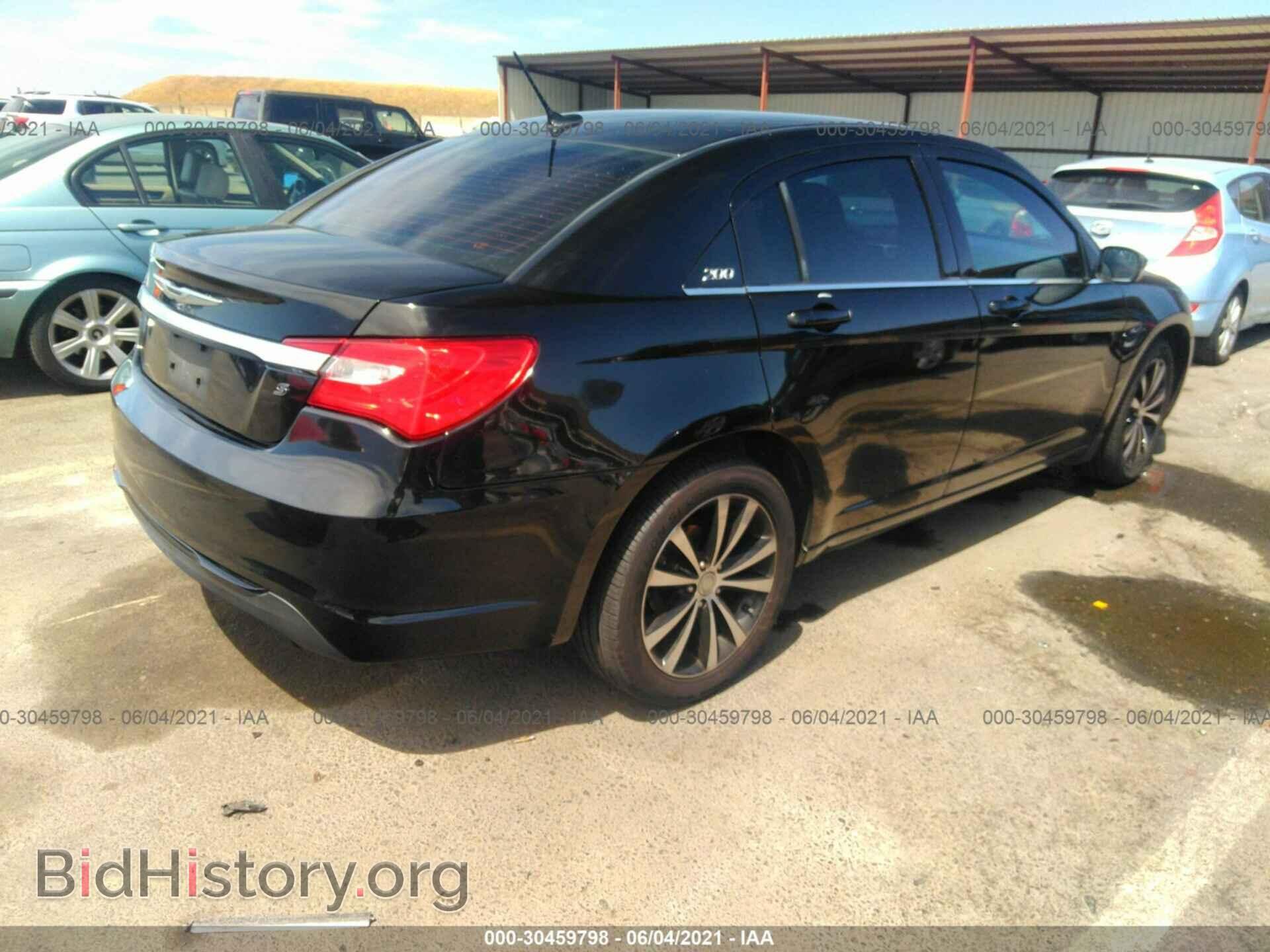 2013 CHRYSLER 200 - VIN: 1C3CCBBB4DN538843 - Photo 4