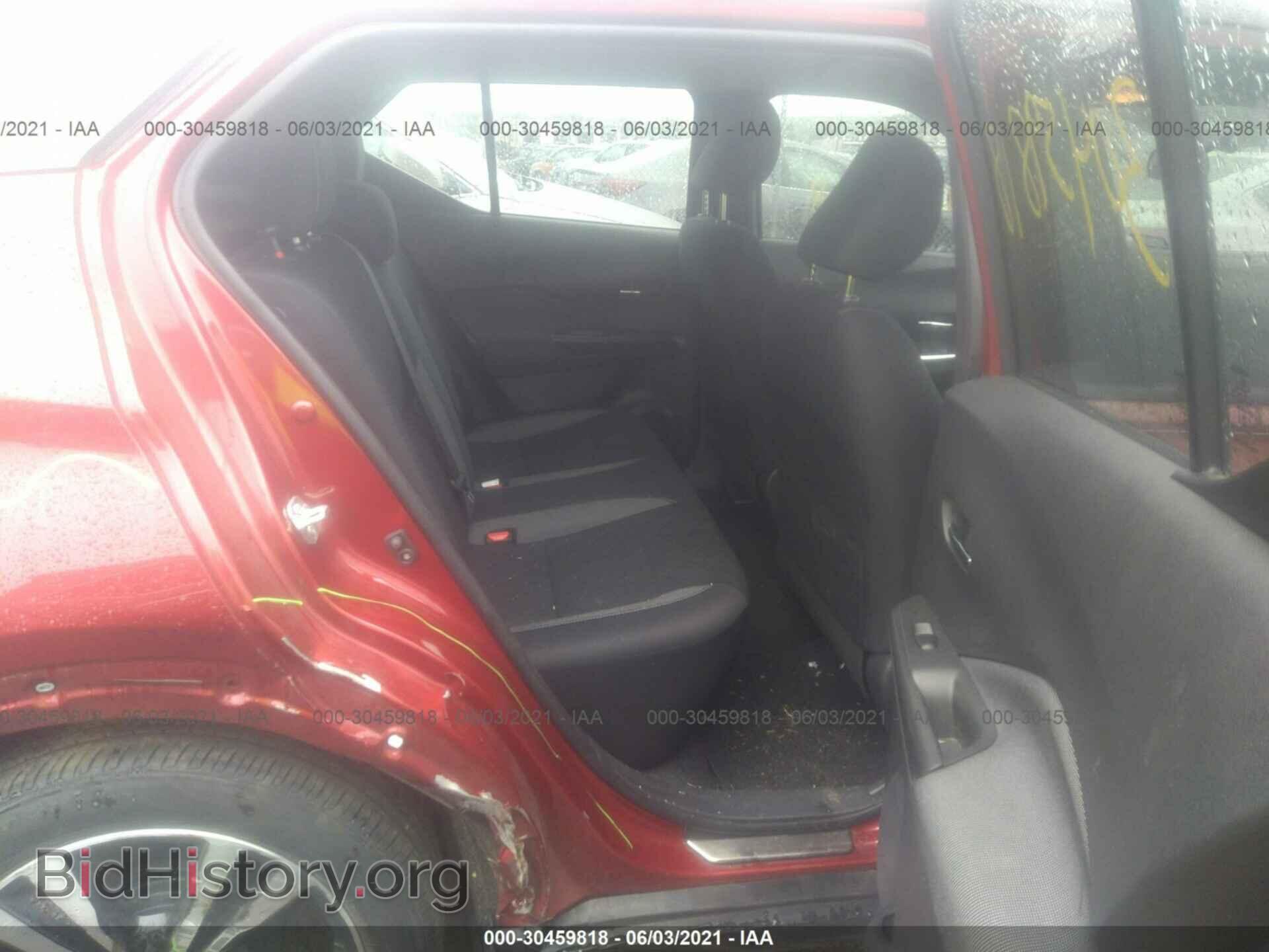 2019 NISSAN KICKS - VIN: 3N1CP5CU3KL470858 - Фото 8