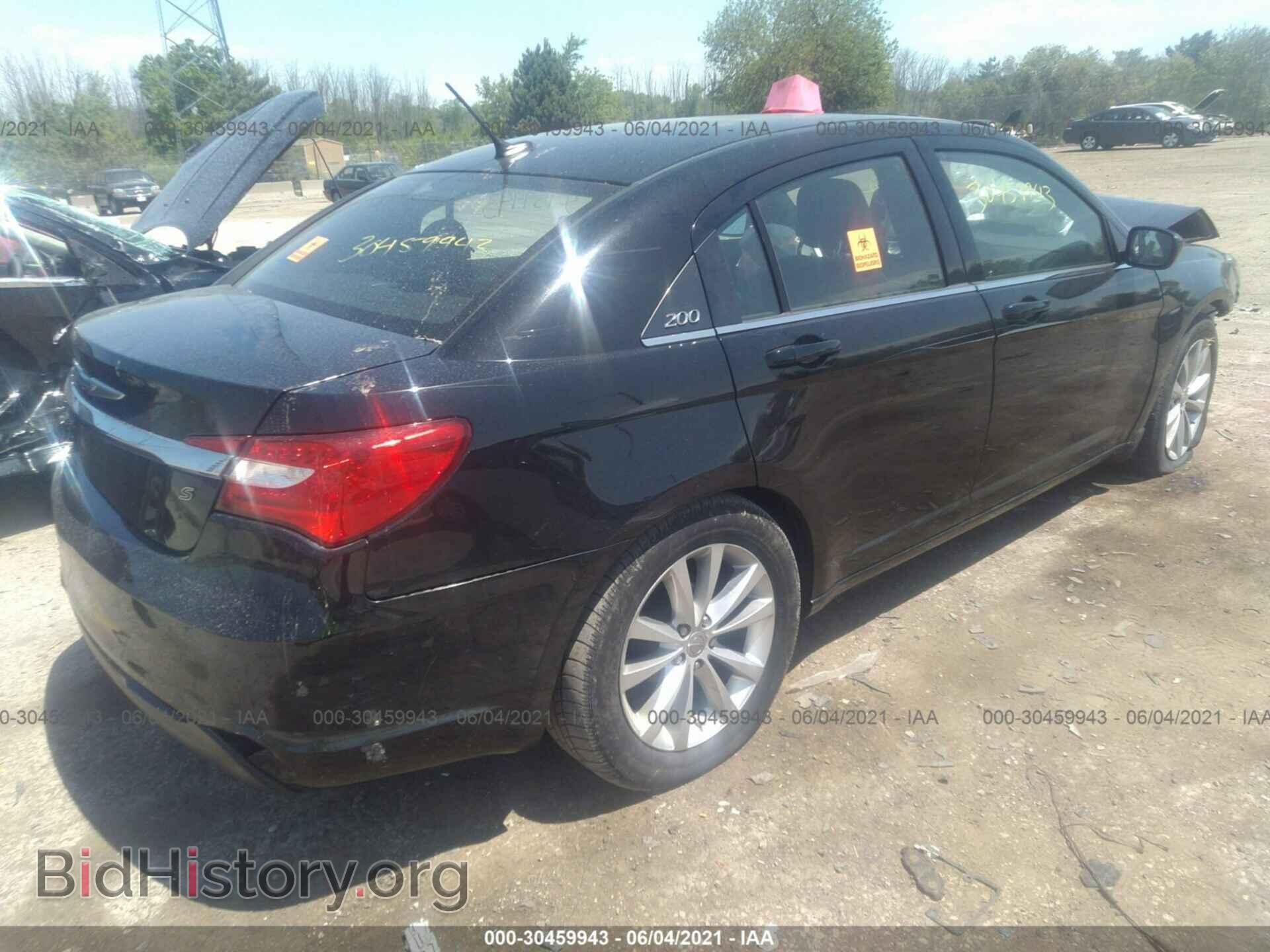 2013 CHRYSLER 200 - VIN: 1C3CCBCG4DN611672 - Photo 4