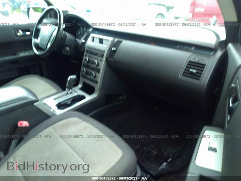 2011 Ford FLEX (VIN 2FMGK5BC1BBD04268) — photo 5 of 11