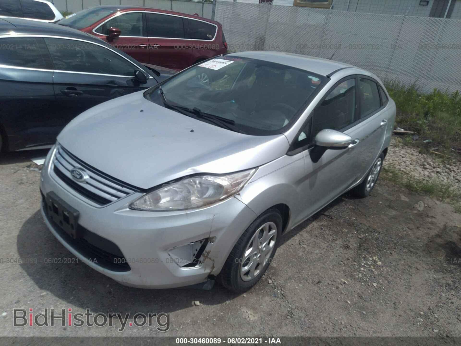 2013 FORD FIESTA - VIN: 3FADP4BJ7DM200375 - Photo 2