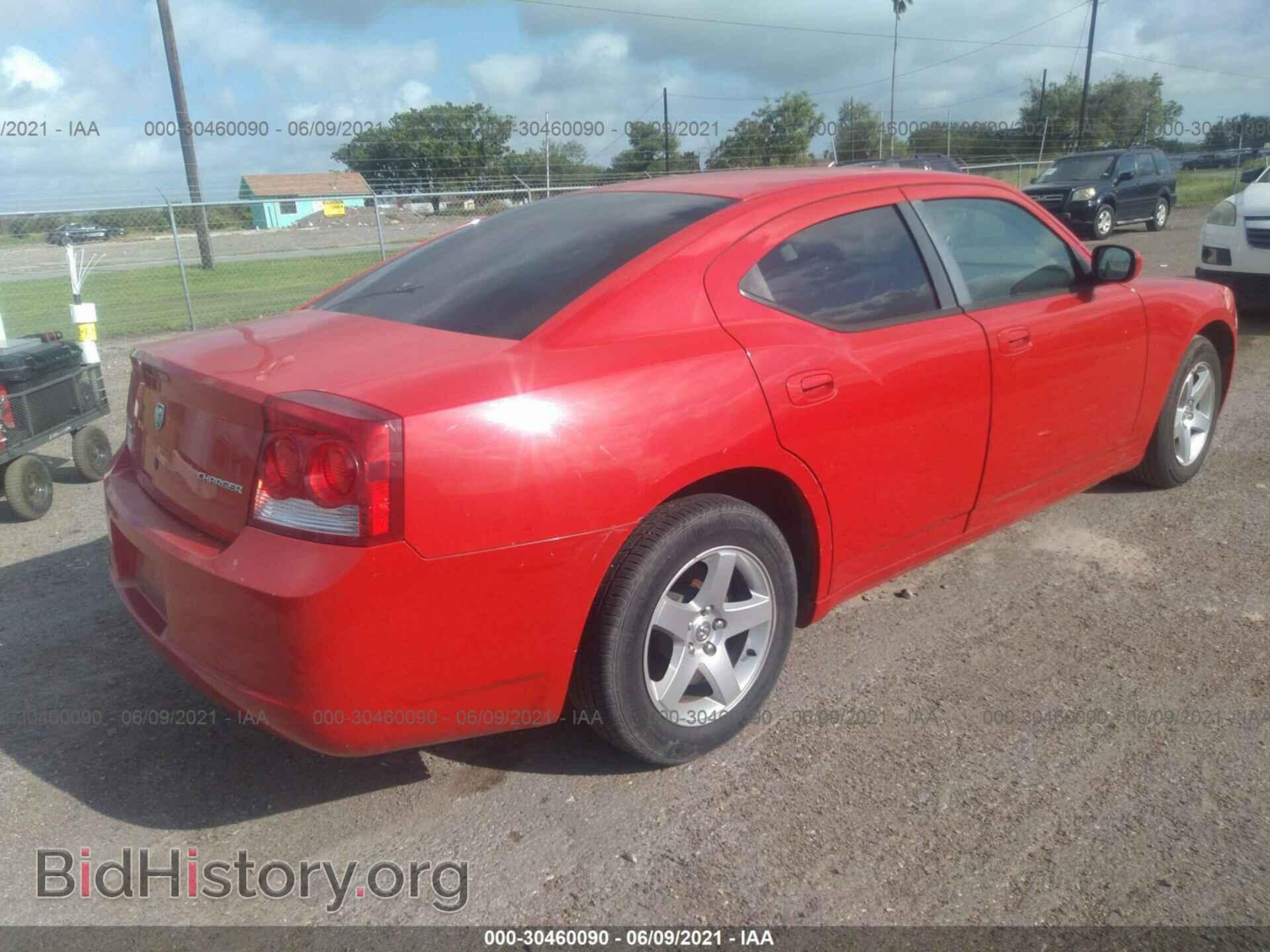 2010 DODGE CHARGER - VIN: 2B3CA4CD3AH217282 - Photo 4