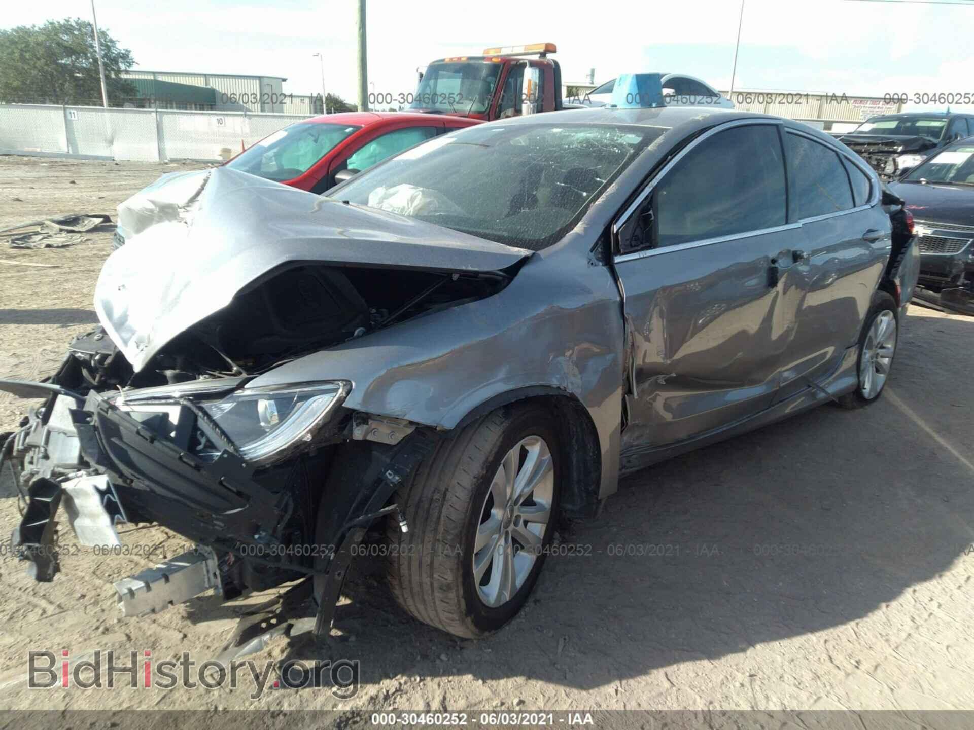 2016 CHRYSLER 200 - VIN: 1C3CCCAB7GN172923 - Фото 2