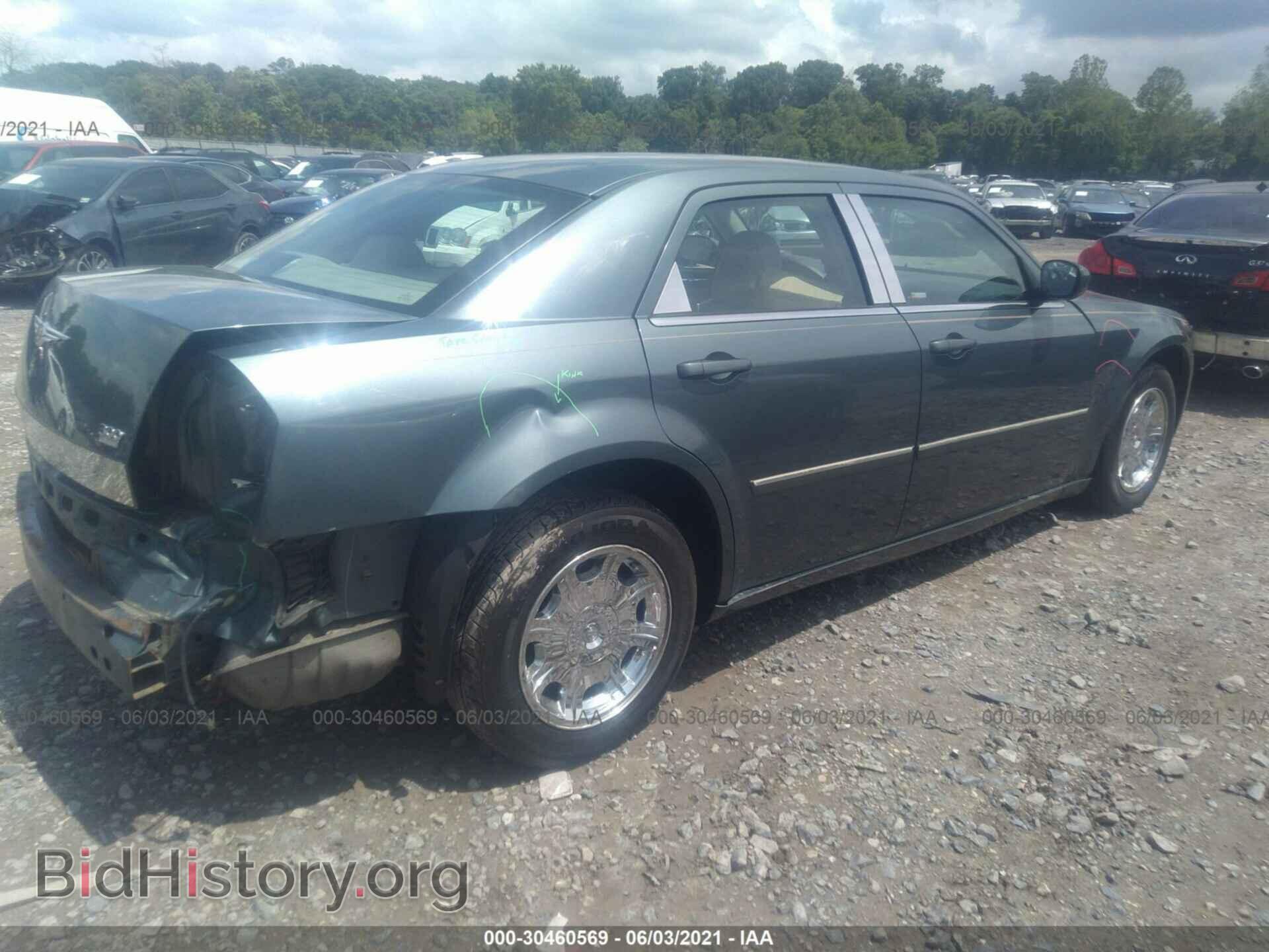2006 CHRYSLER 300 - VIN: 2C3KA53G06H159976 - Фото 4