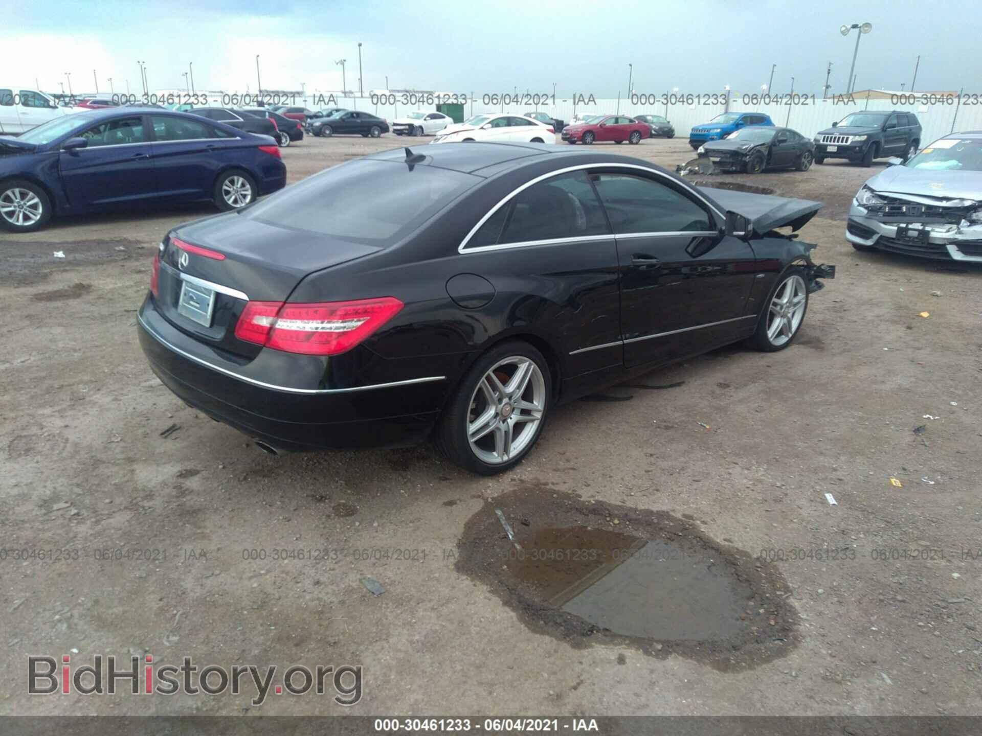 2012 MERCEDES-BENZ E-CLASS - VIN: WDDKJ5KB3CF155702 - Фото 4
