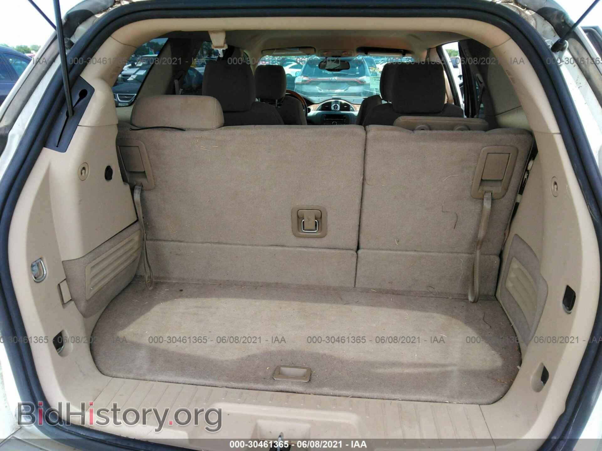 2011 BUICK ENCLAVE - VIN: 5GAKRAED1BJ403659 - Photo 8