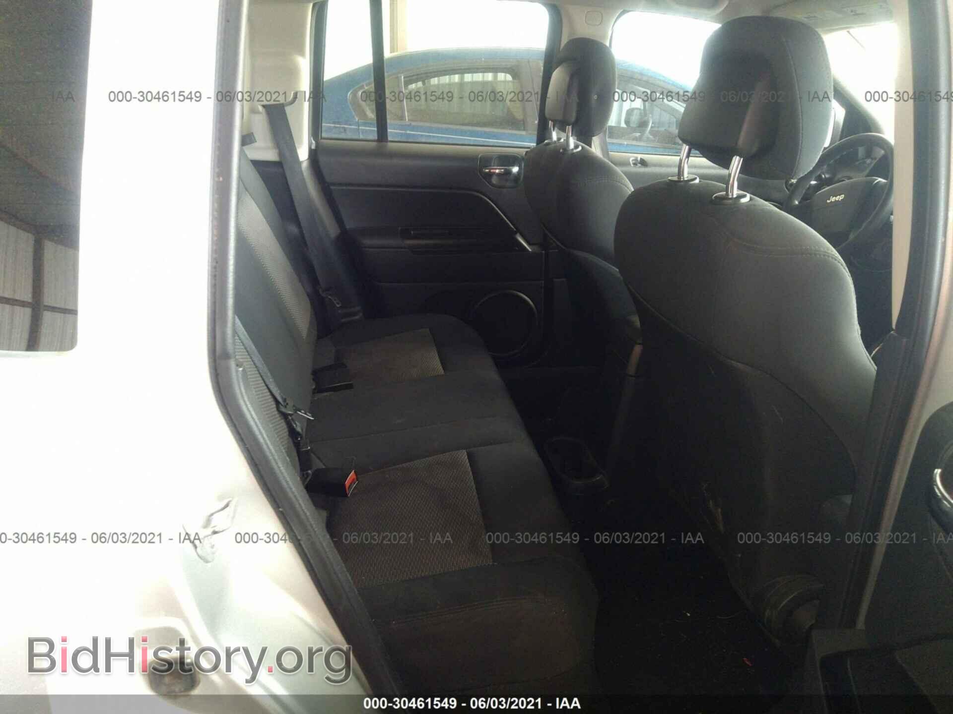 2010 JEEP COMPASS - VIN: 1J4NT4FB2AD655701 - Фото 8