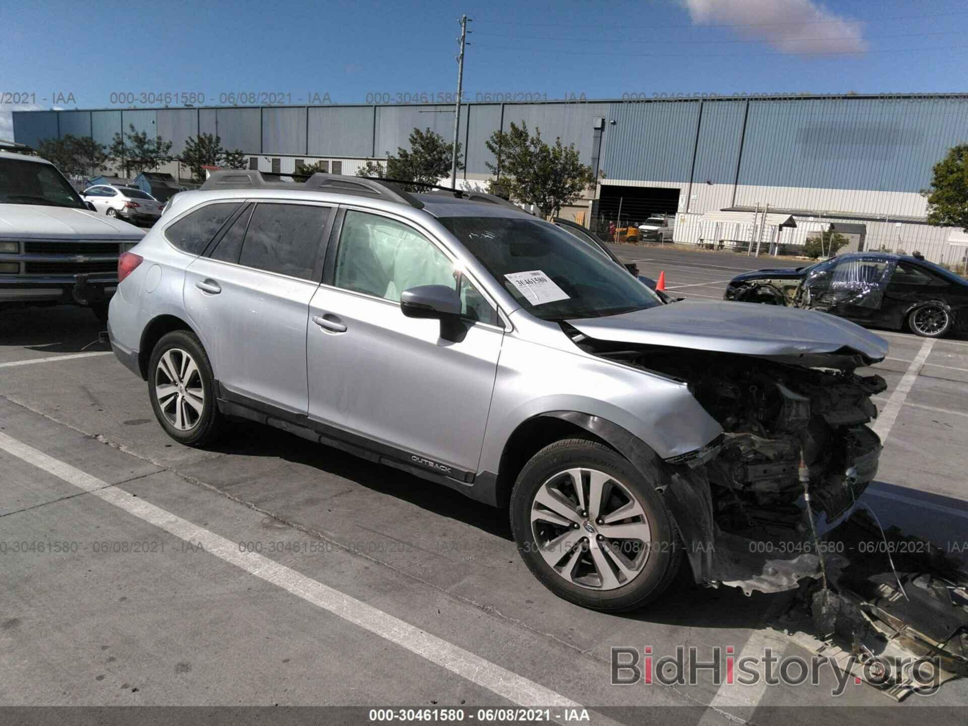 Фотография 4S4BSANC8J3332548 - SUBARU OUTBACK 2018