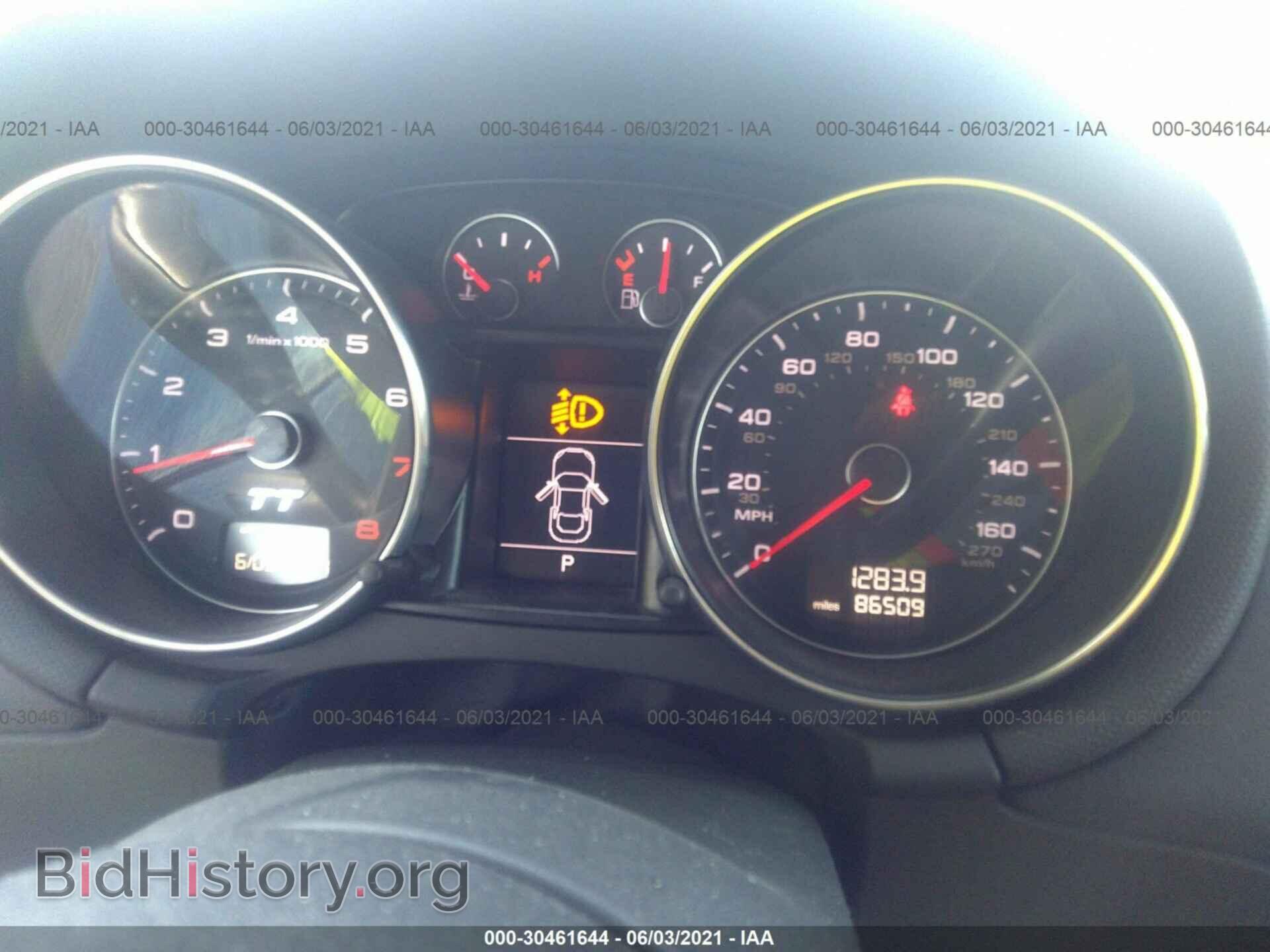 2012 AUDI TT - VIN: TRUKFAFK7C1010793 - Photo 7