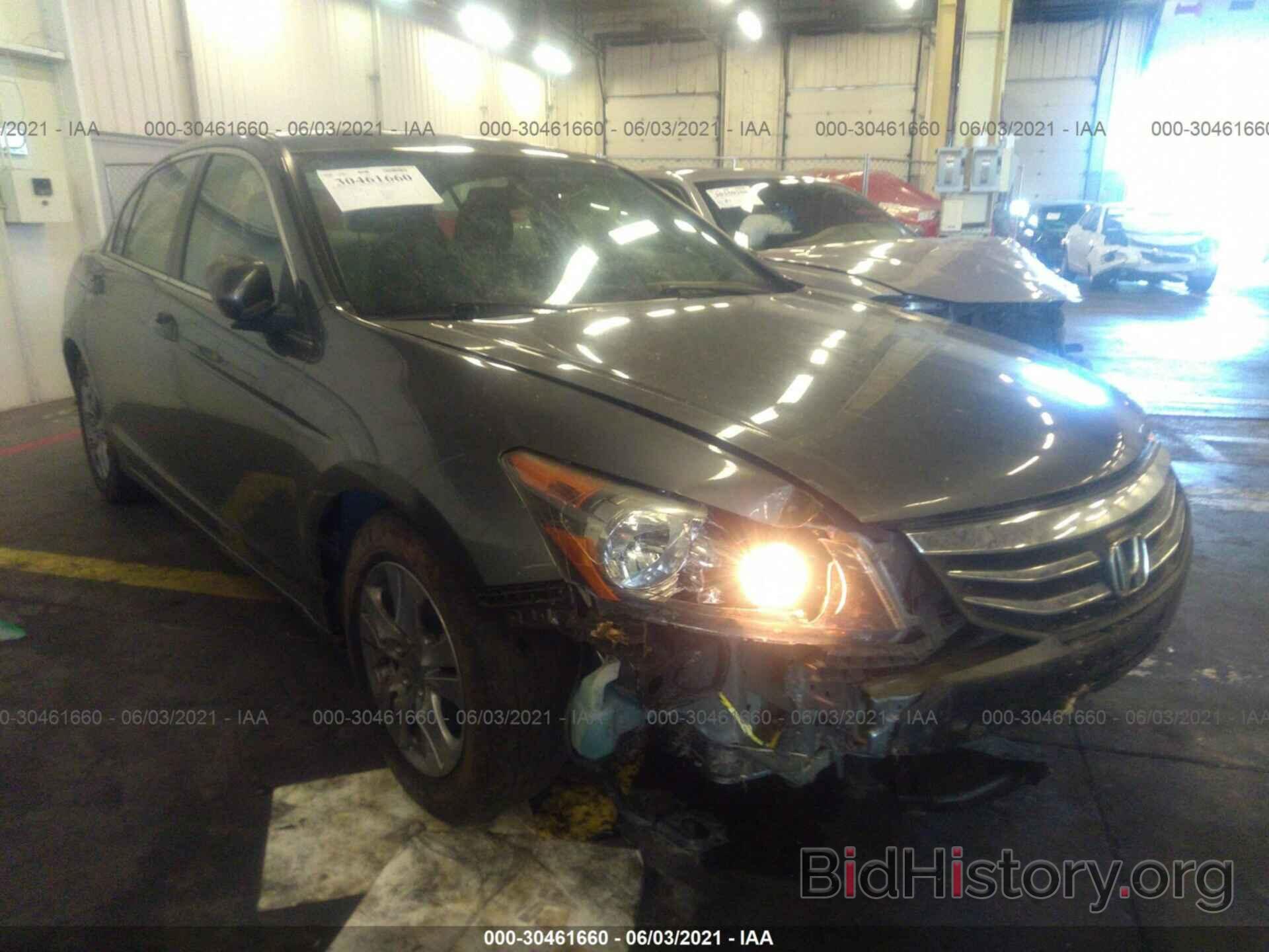 Photo 1HGCP2F44CA112055 - HONDA ACCORD SDN 2012