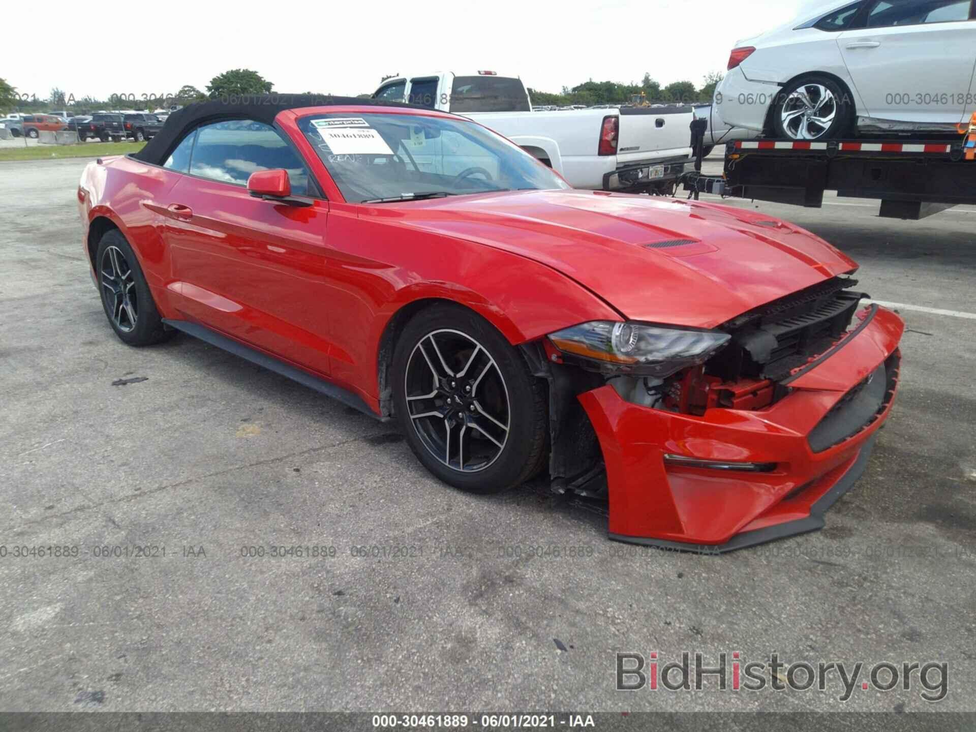 Photo 1FATP8UH2L5134366 - FORD MUSTANG 2020