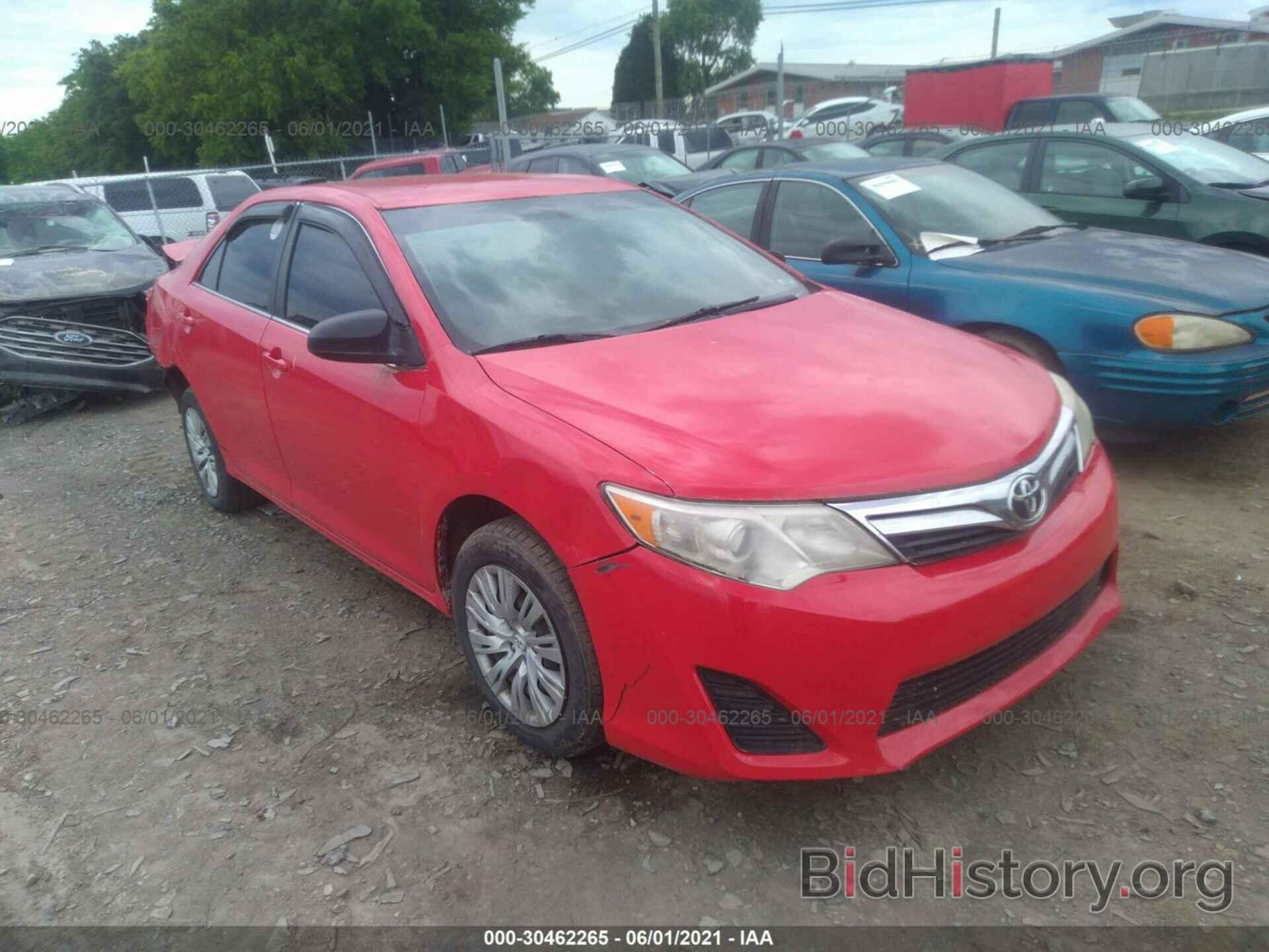 Photo 4T1BF1FK4CU532852 - TOYOTA CAMRY 2012