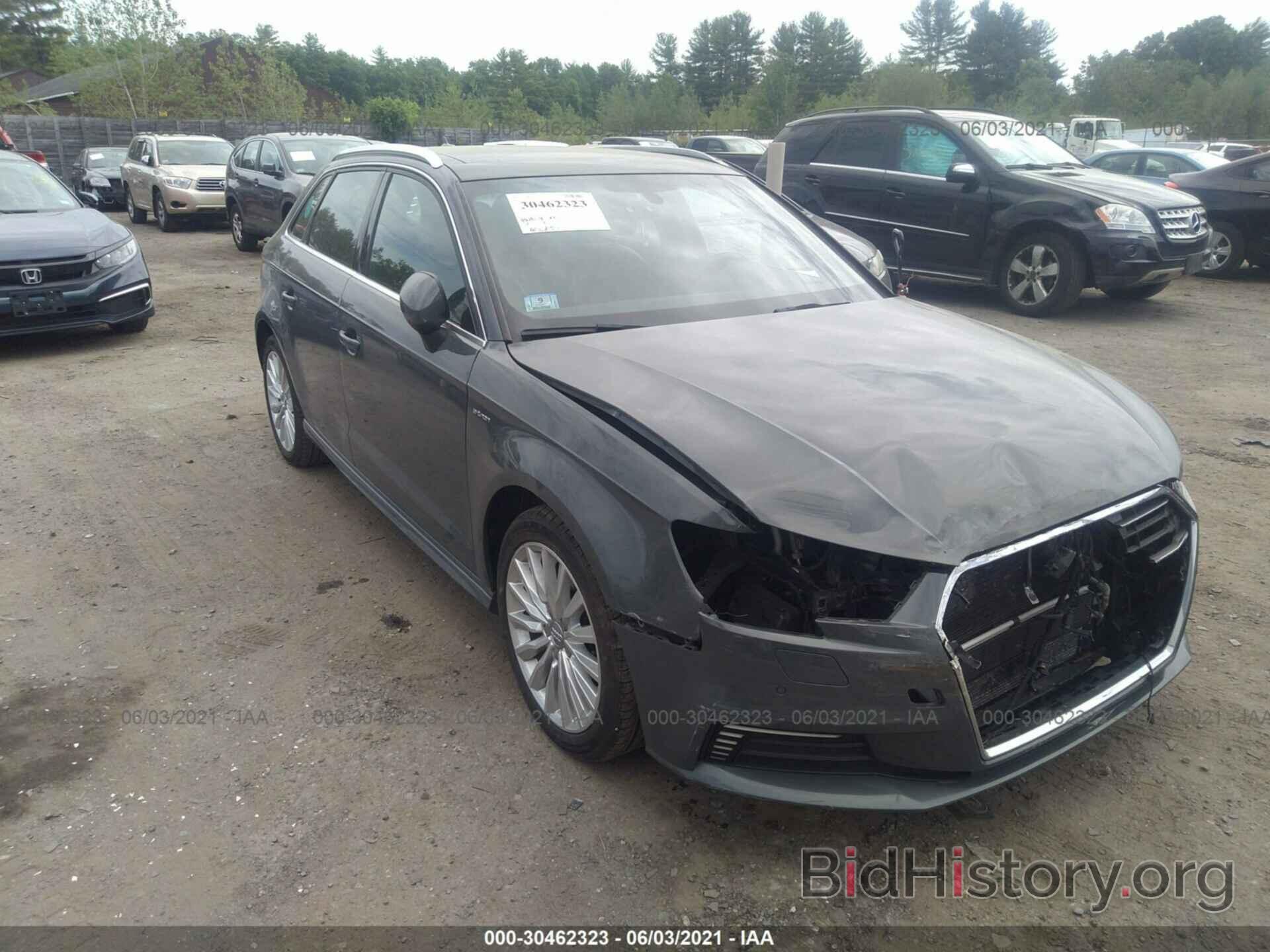 Photo WAUTPBFFXHA127826 - AUDI A3 SPORTBACK E-TRON 2017