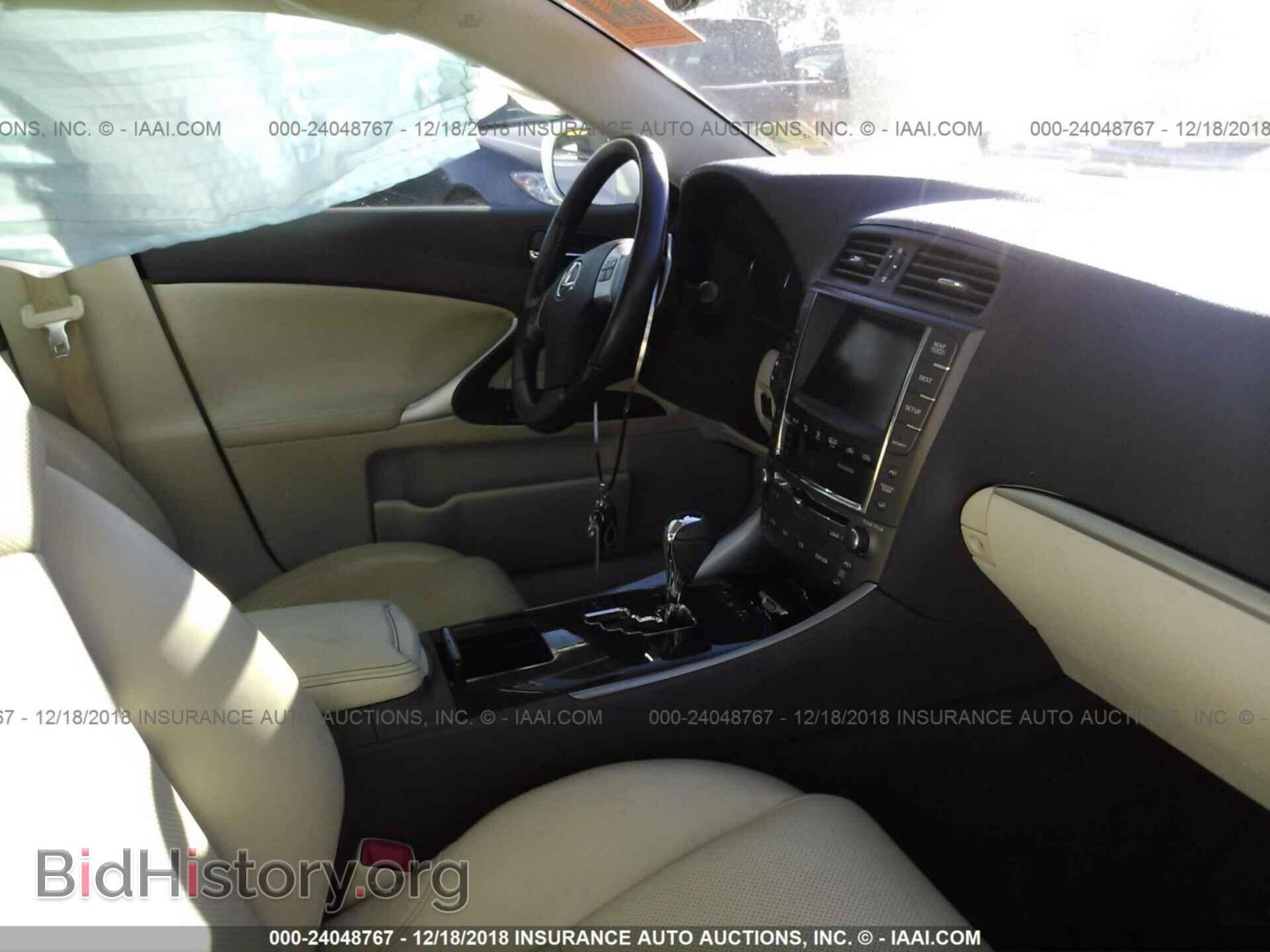 2011 LEXUS IS - VIN: JTHCF5C24B5052144 - Фото 5