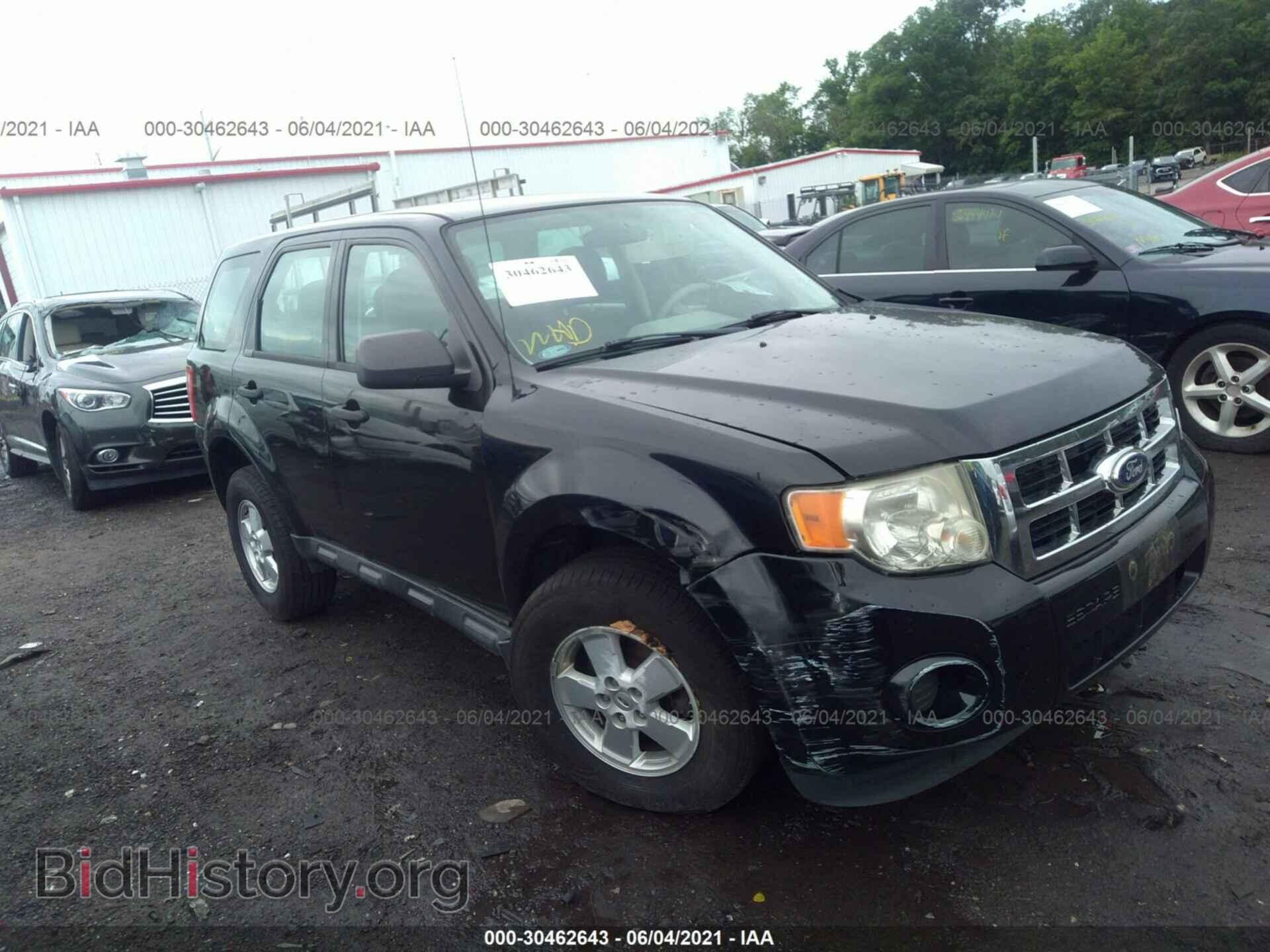 Photo 1FMCU0C70BKB82635 - FORD ESCAPE 2011