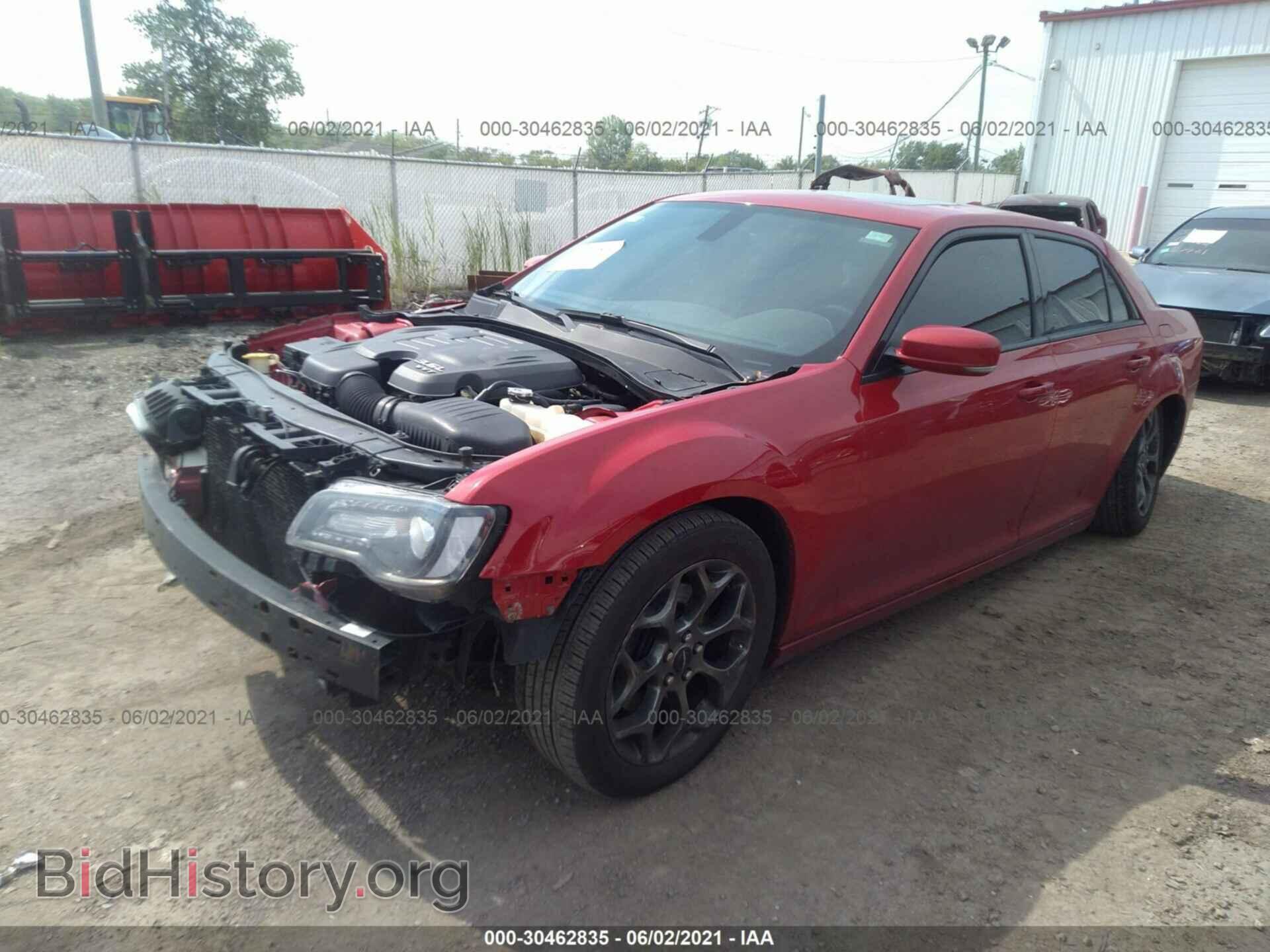 2016 CHRYSLER 300 - VIN: 2C3CCAGG9GH282971 - Photo 2