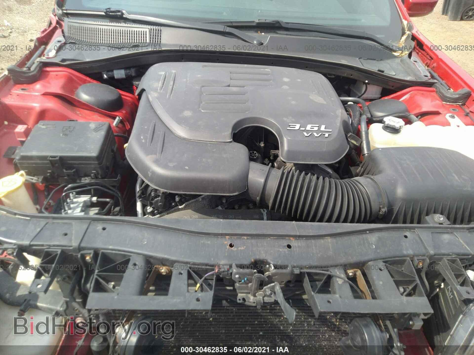 2016 CHRYSLER 300 - VIN: 2C3CCAGG9GH282971 - Photo 10