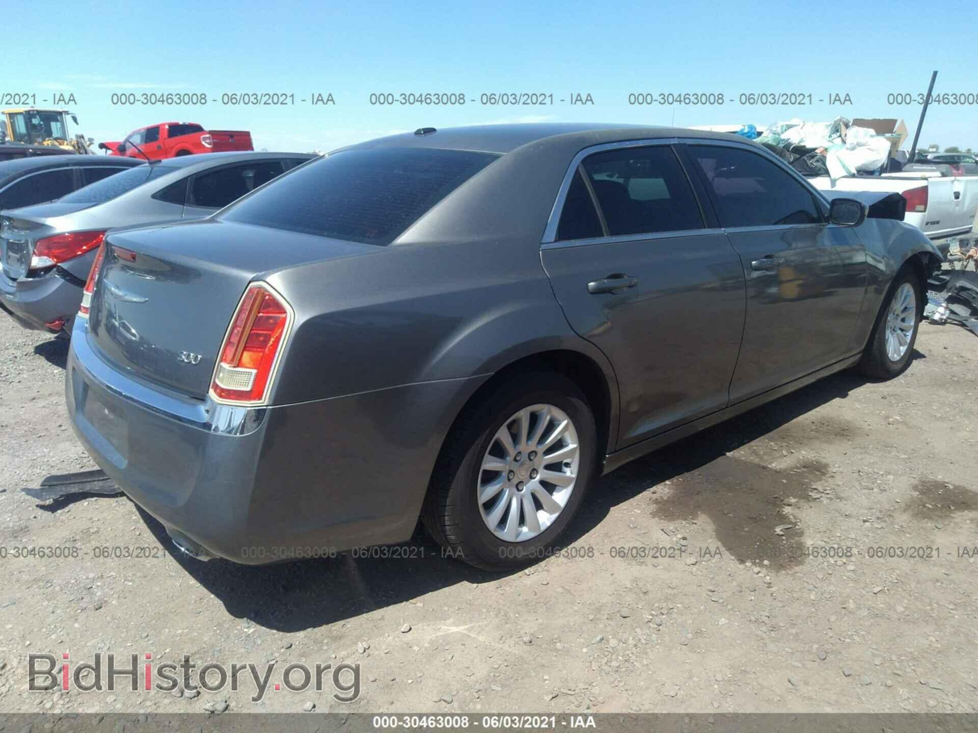 2012 CHRYSLER 300 - VIN: 2C3CCAAG4CH116585 - Фото 4