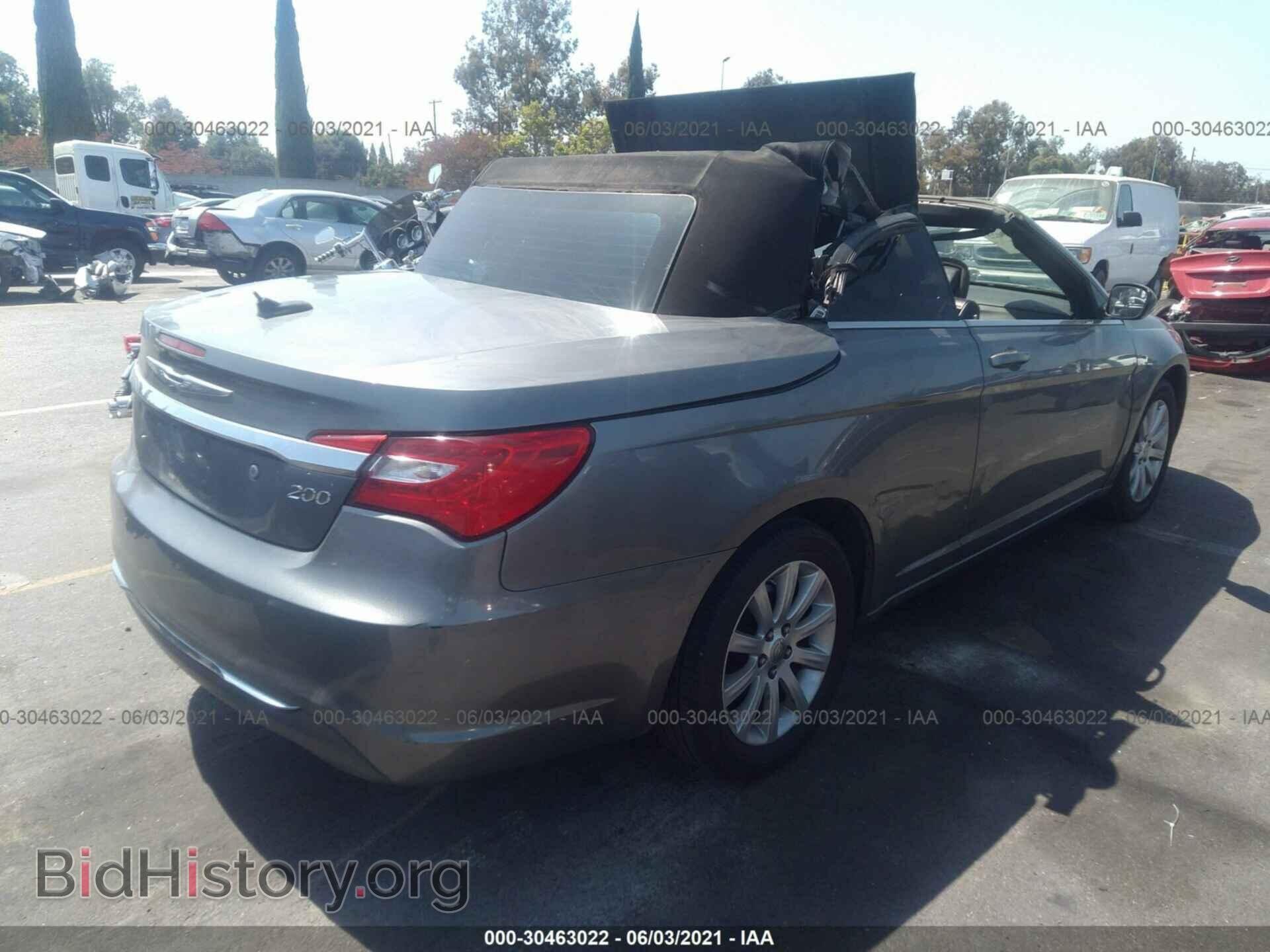 2012 CHRYSLER 200 - VIN: 1C3BCBEB1CN155674 - Фото 4