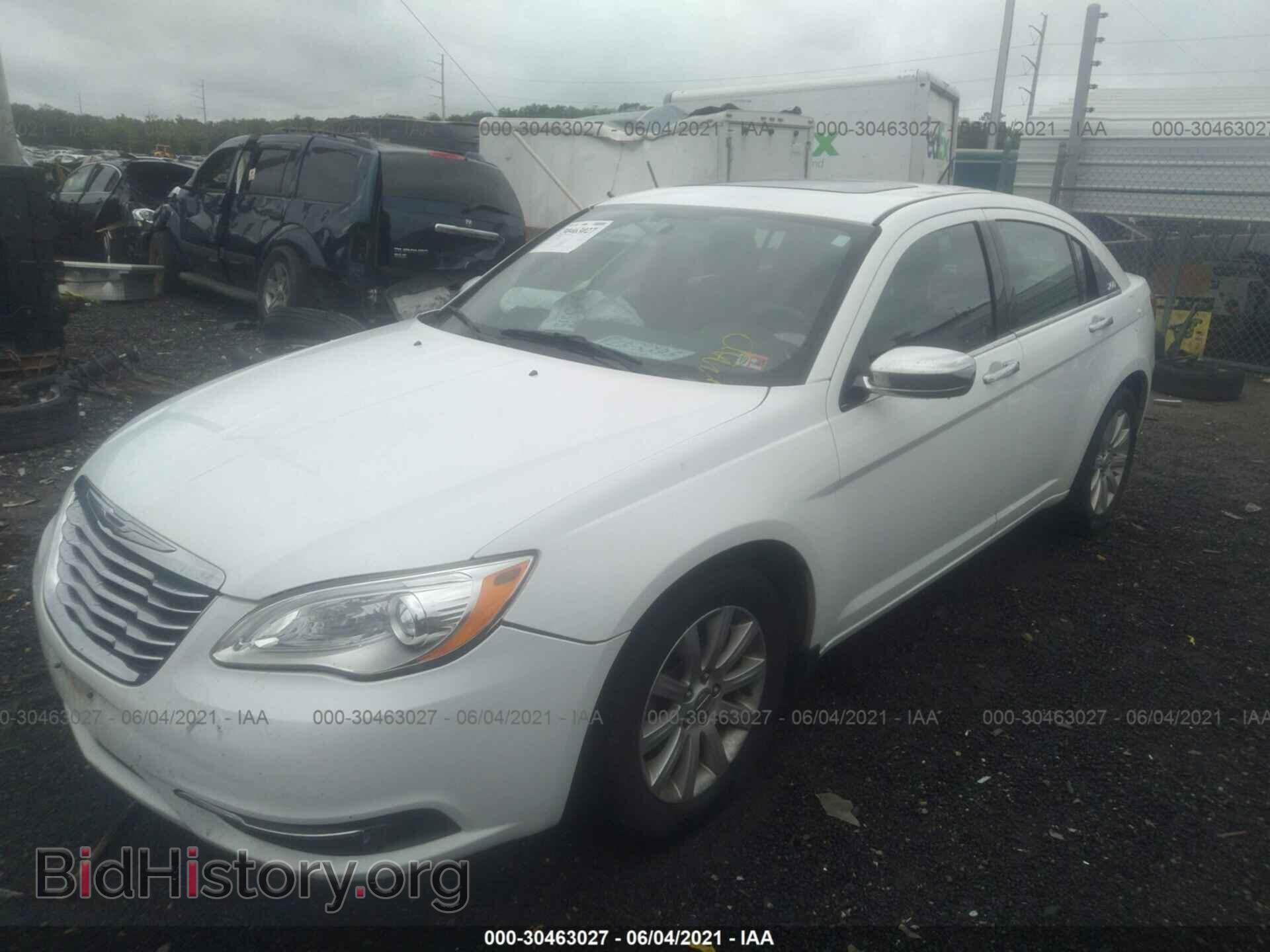 2014 CHRYSLER 200 - VIN: 1C3CCBCG6EN185291 - Фото 2