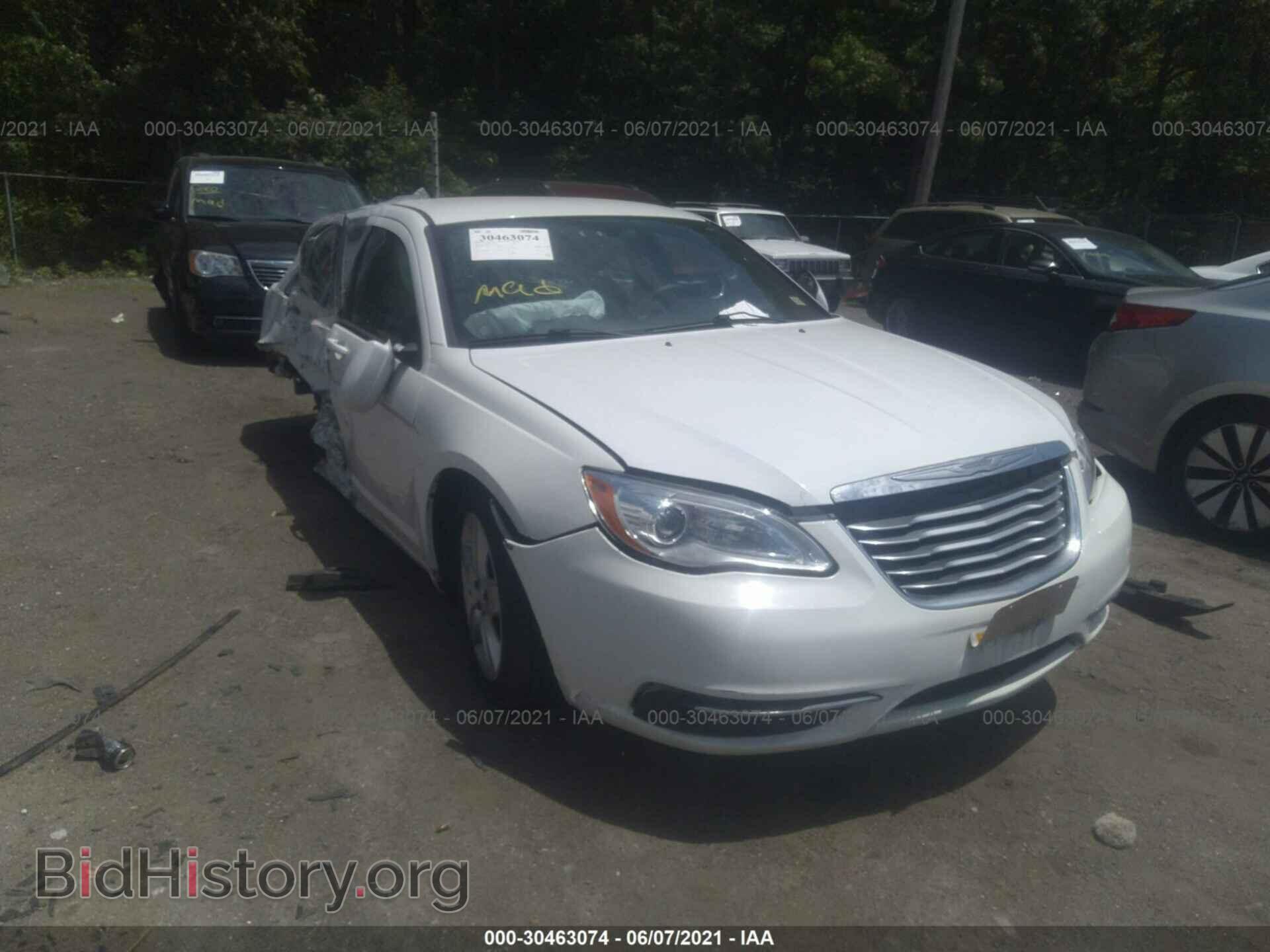 Photo 1C3CCBAB4CN295812 - CHRYSLER 200 2012