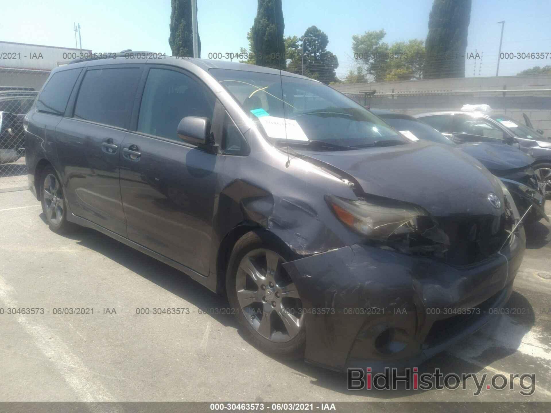 Photo 5TDXK3DC7BS114009 - TOYOTA SIENNA 2011