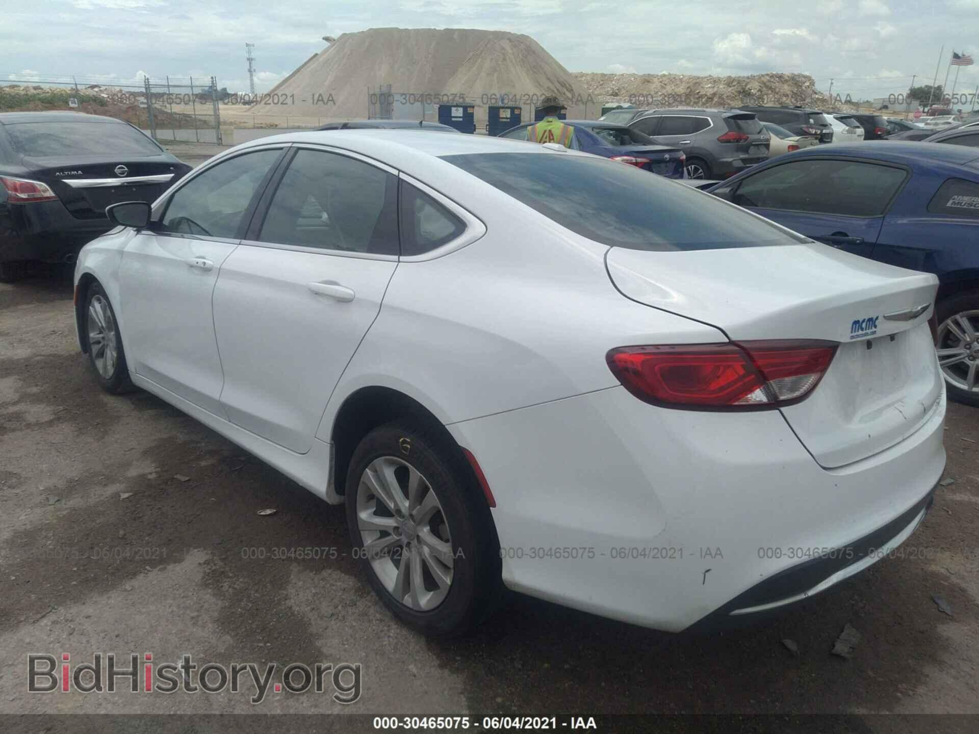 2015 CHRYSLER 200 - VIN: 1C3CCCAB8FN732656 - Photo 3