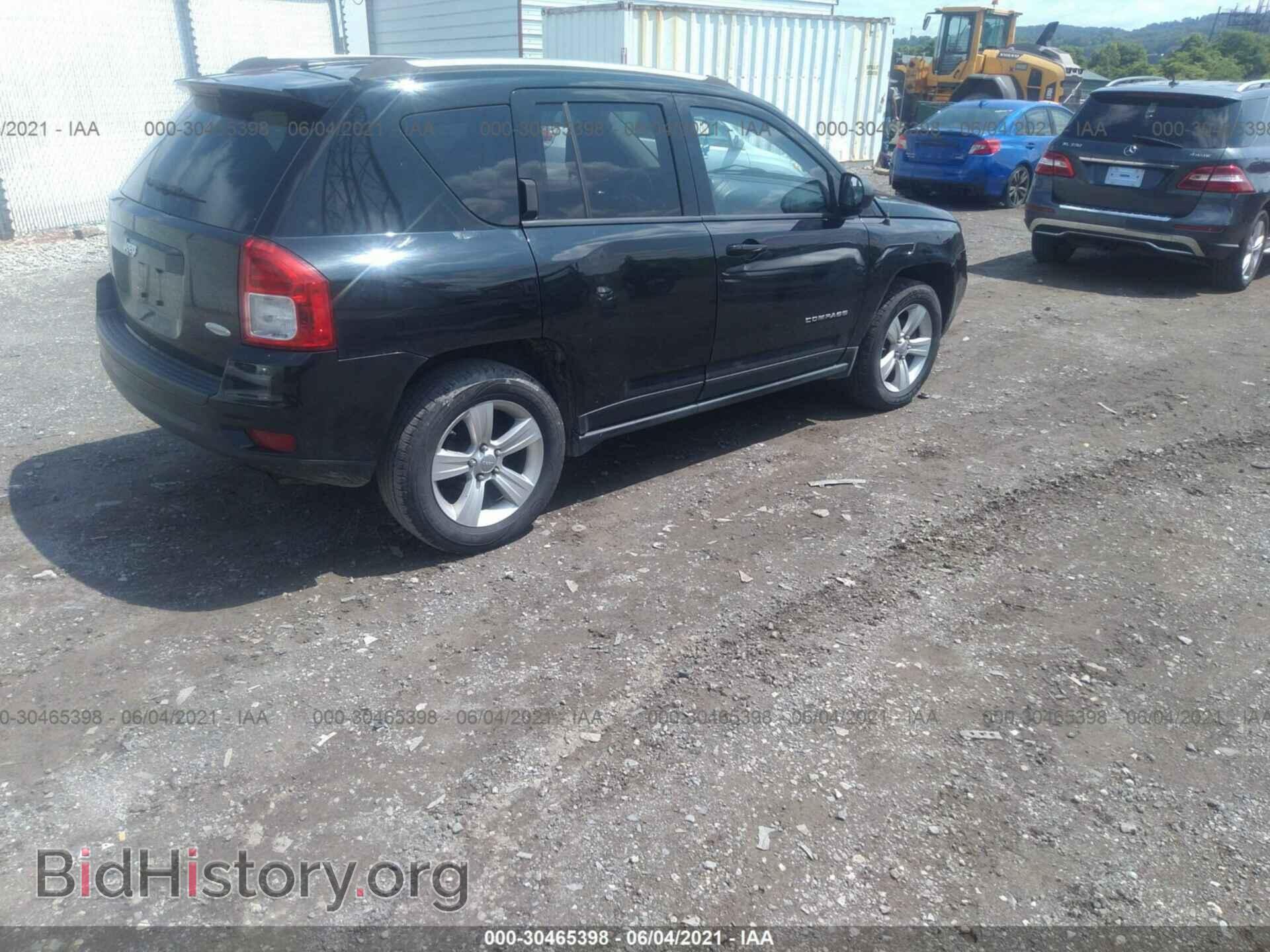 2012 JEEP COMPASS - VIN: 1C4NJDEB4CD624353 - Photo 4