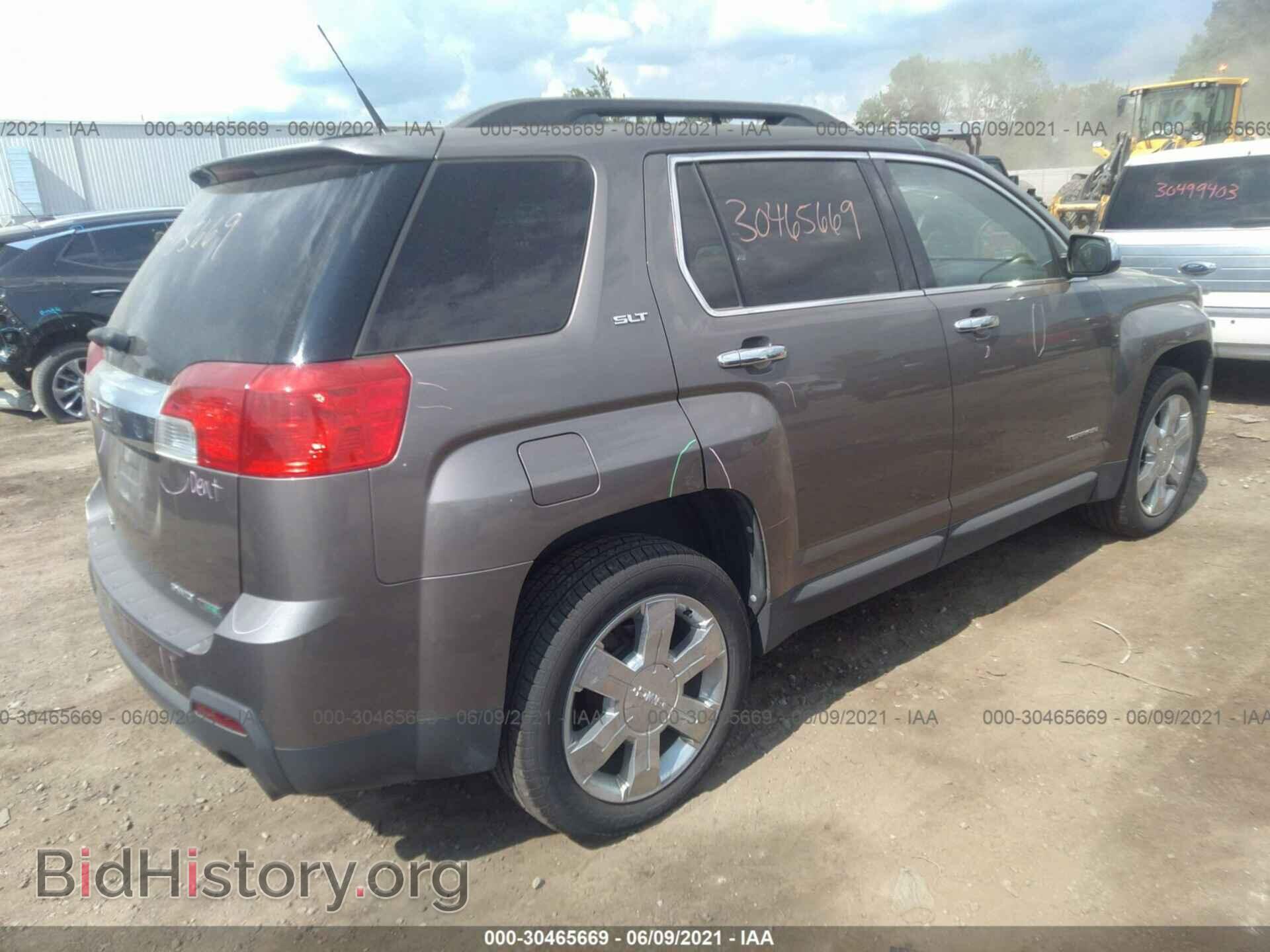 2011 GMC TERRAIN - VIN: 2CTFLVE54B6232909 - Photo 4