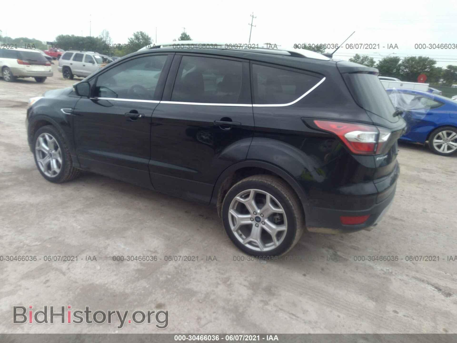2017 FORD ESCAPE - VIN: 1FMCU0J90HUE94049 - Фото 3