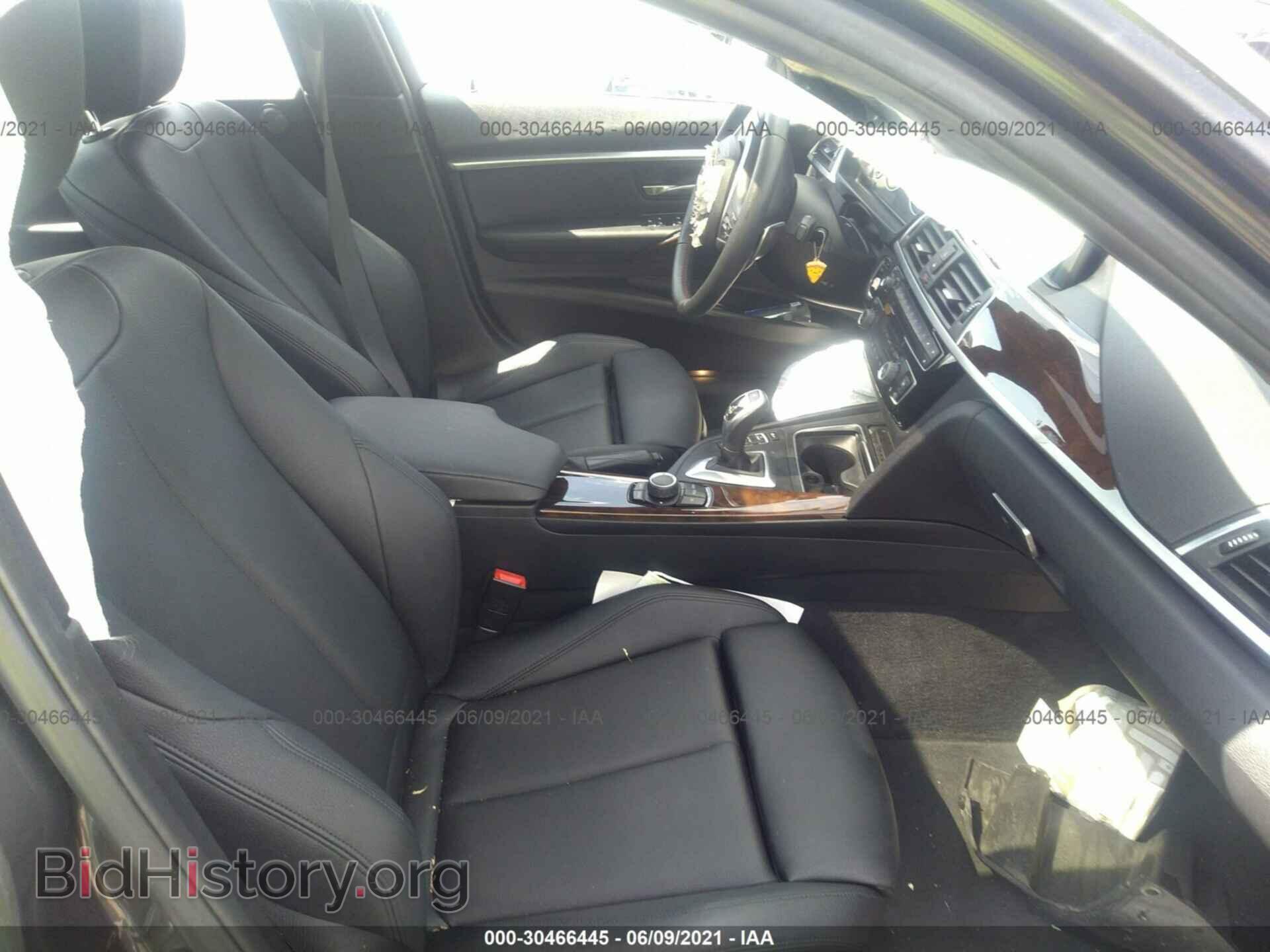 2016 BMW 3 SERIES - VIN: WBA8E3G5XGNU05803 - Фото 5