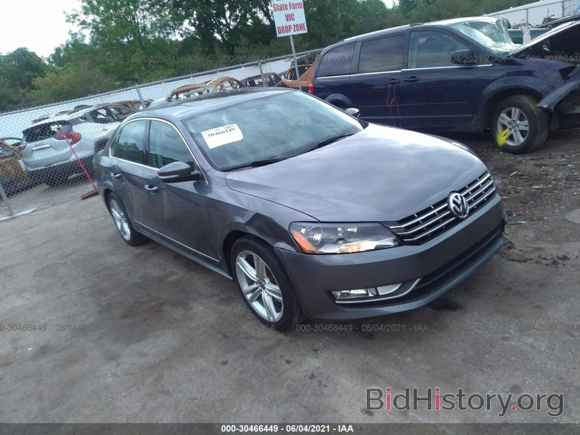 Photo 1VWCN7A38DC147684 - VOLKSWAGEN PASSAT 2013