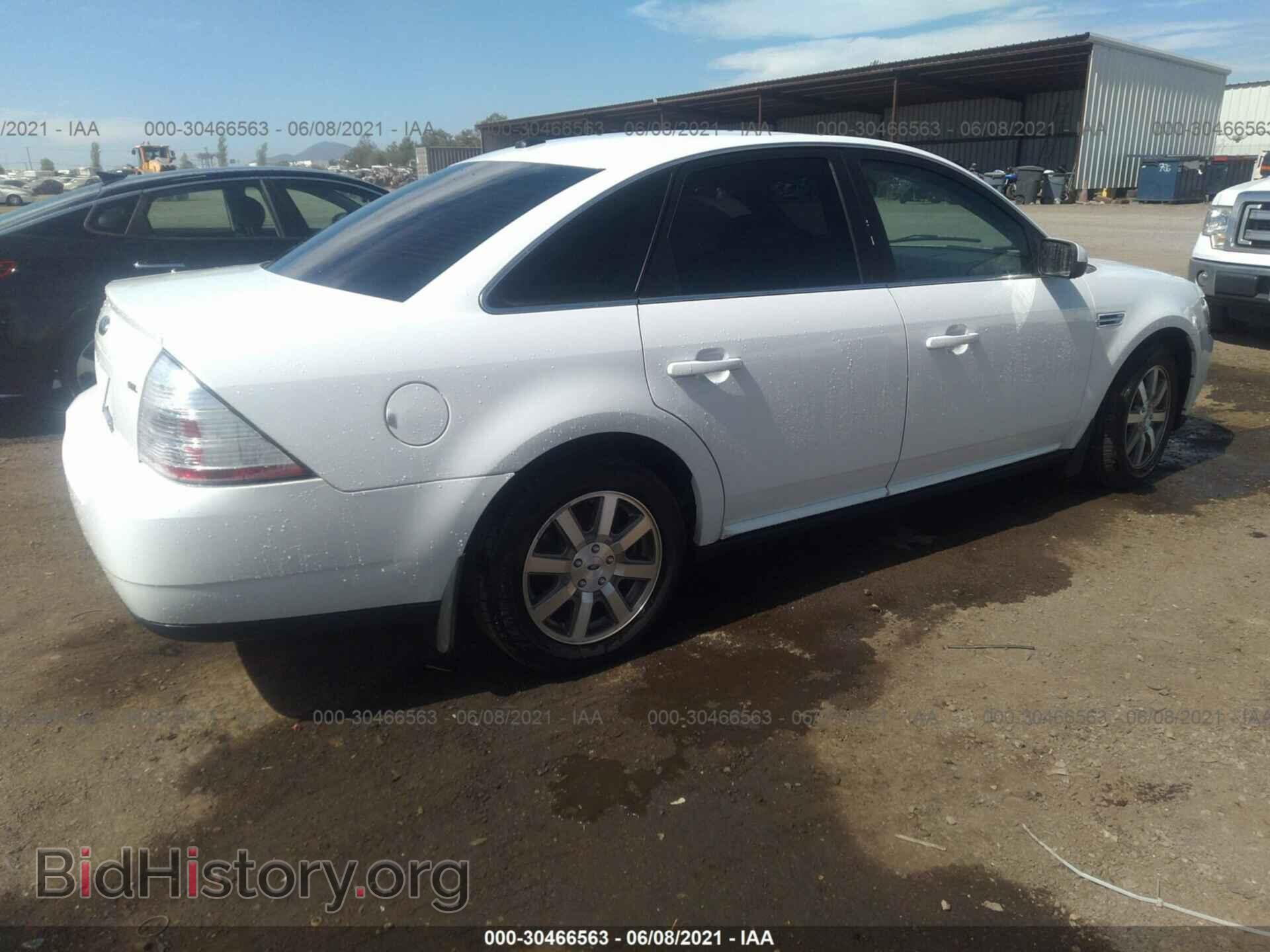 2008 FORD TAURUS - VIN: 1FAHP24W18G177576 - Фото 4
