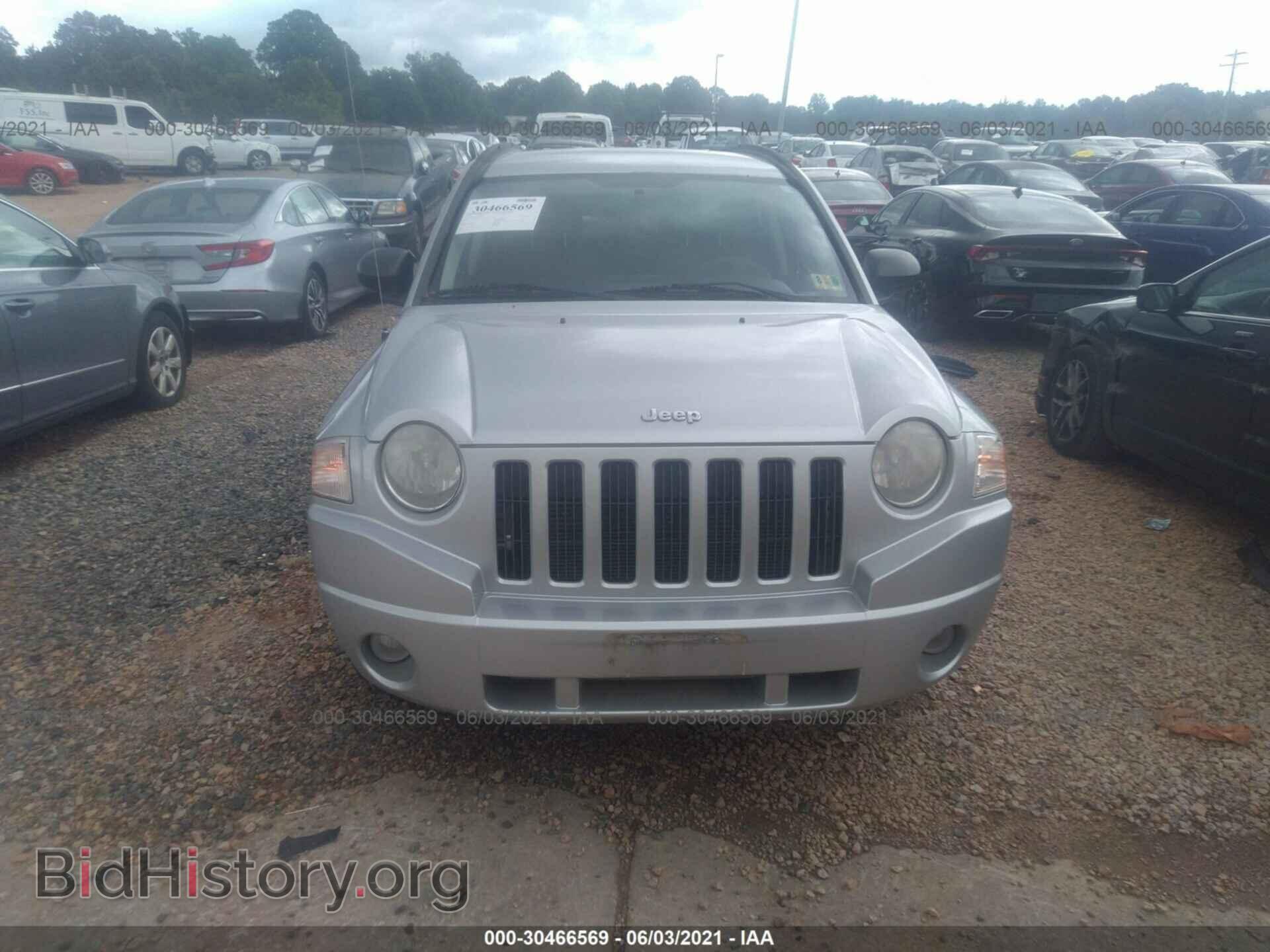 2008 JEEP COMPASS - VIN: 1J8FT47018D649544 - Фото 6